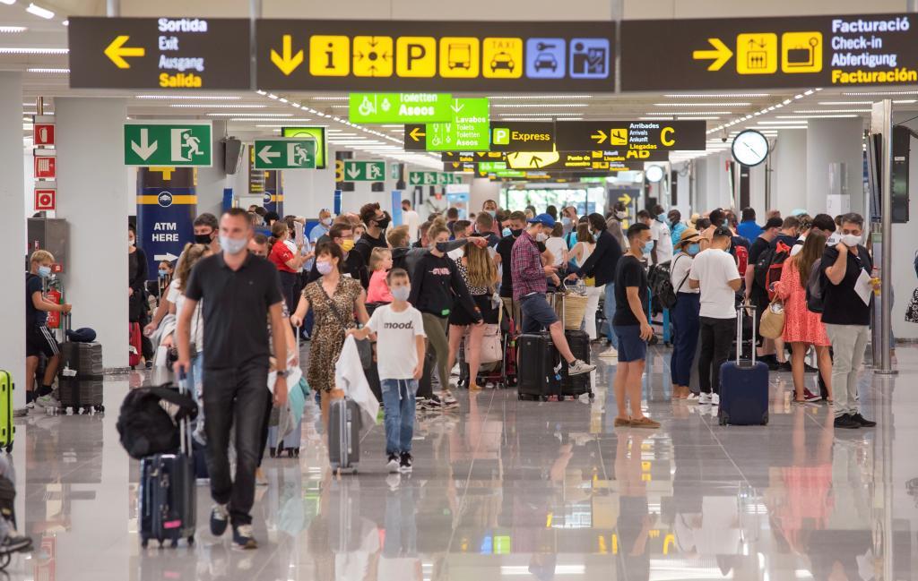 Iberia carga contra Aena tras perder los servicios de ‘handling’ de ocho grandes aeropuertos