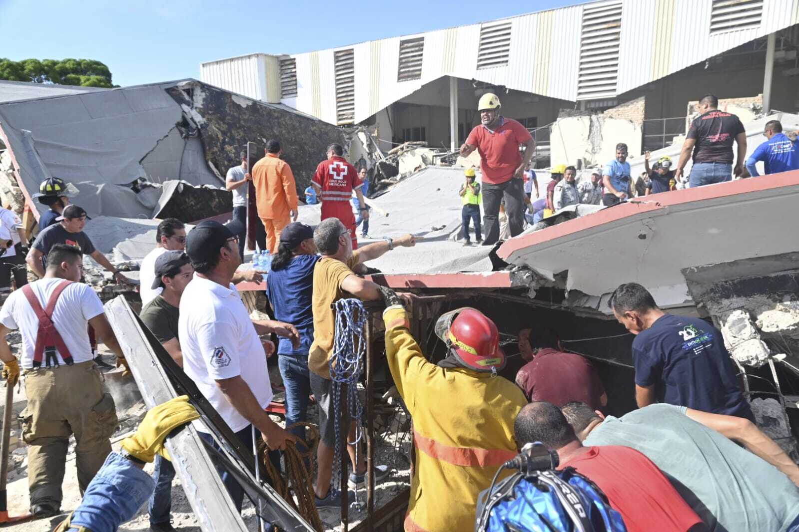 Al menos siete muertos al caer techo de una iglesia durante una misa en México