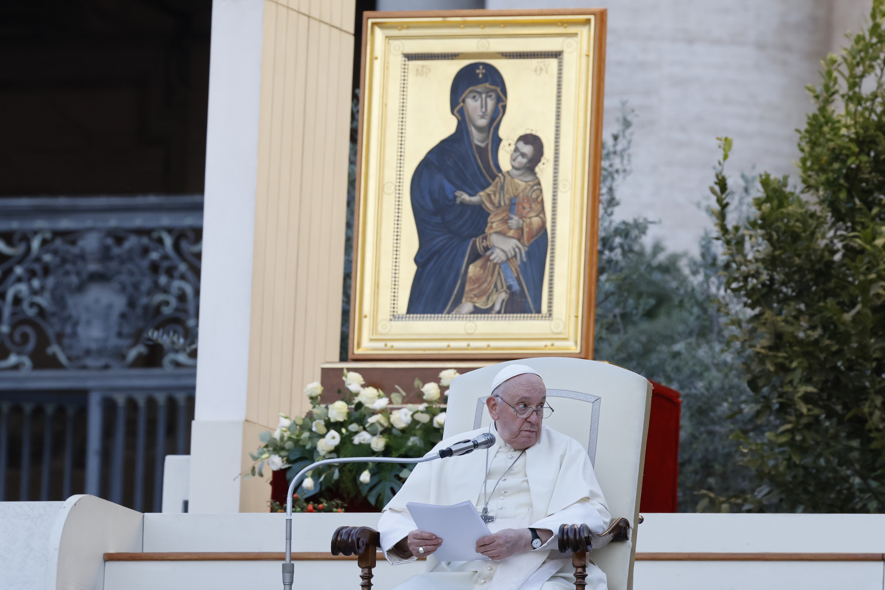 El Papa Francisco, abierto a la «bendición» de las uniones homosexuales: «No podemos ser jueces que solo niegan»