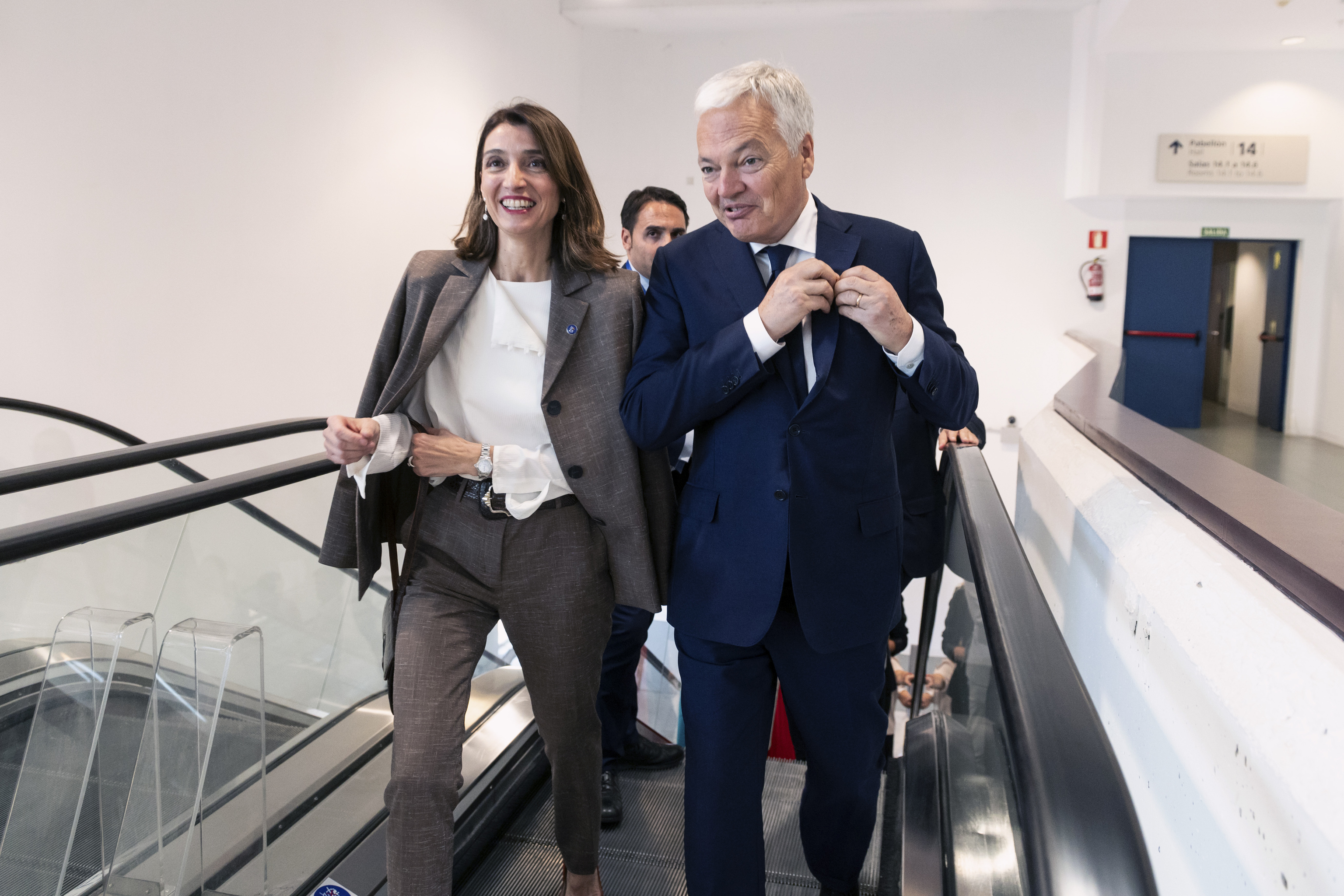 El comisario europeo de Justicia, Didier Reynders, con la ministra de Justicia, Pilar Llop.