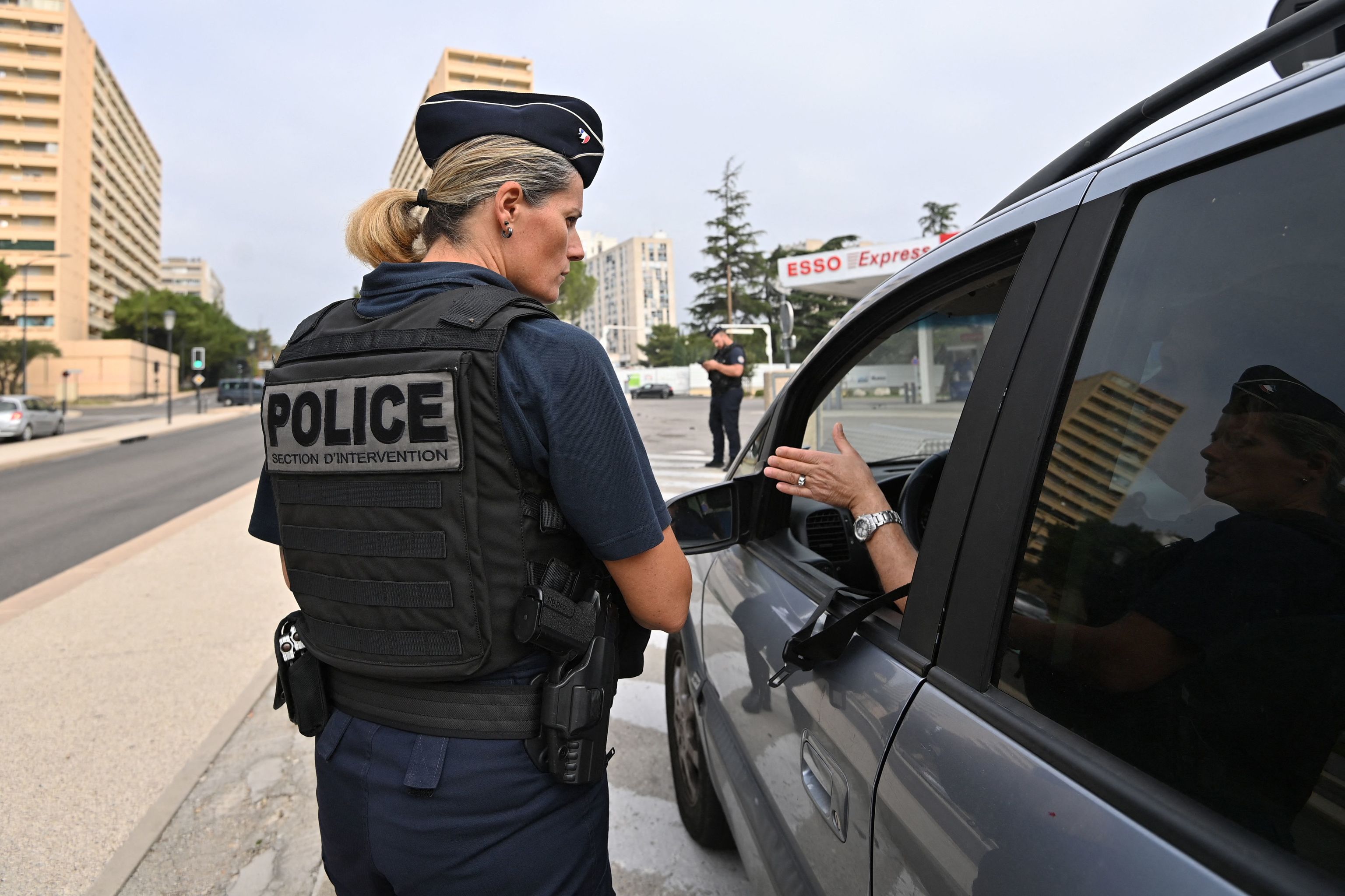 Un profesor muerto en un ataque con cuchillo en una escuela al norte de Francia