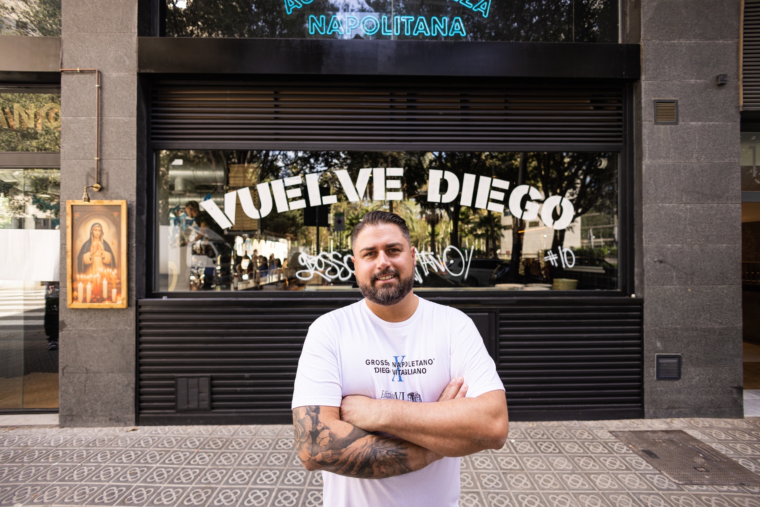 Diego Vitagliano, el Mejor Pizzaiolo del Mundo, en un restaurante de Grosso Napoletano en Madrid.