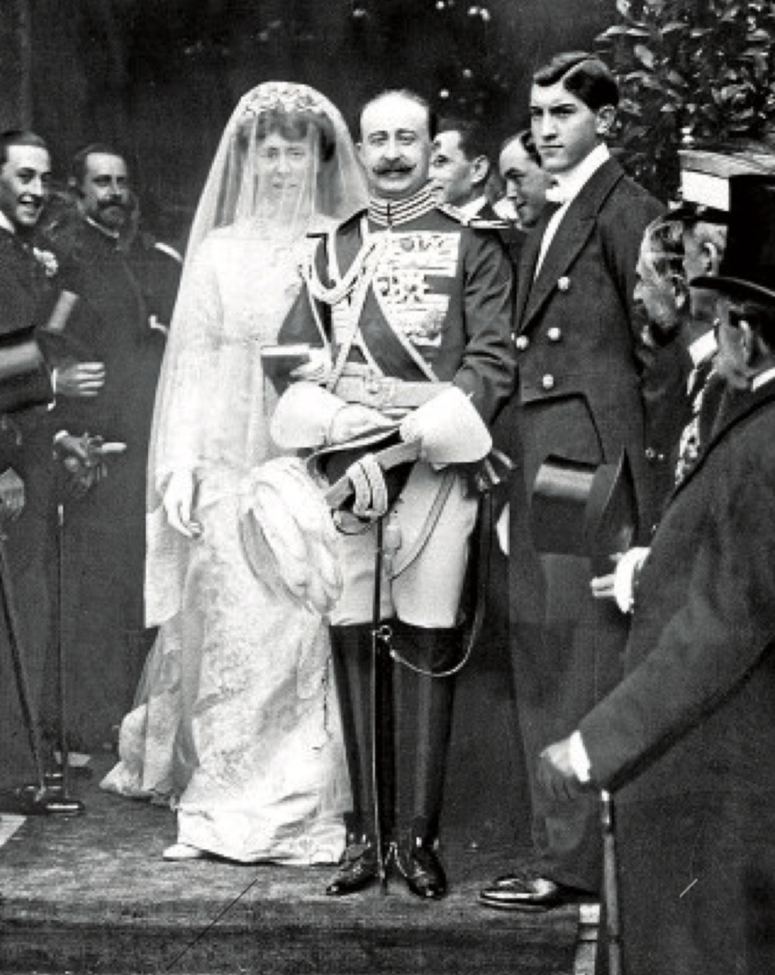 Luis Fernández de Córdoba con su  mujer Ana María Fernández de Henestrosa.
