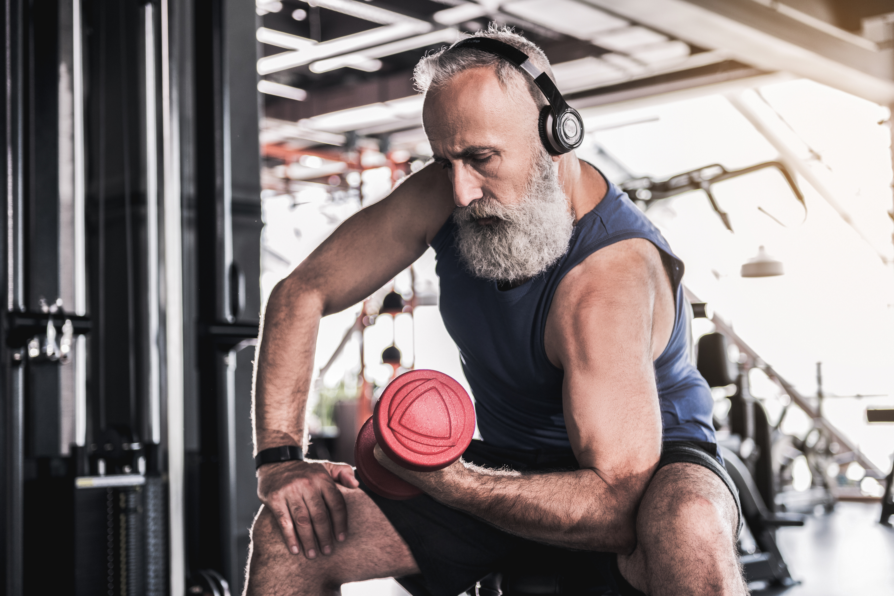 A partir de los 40 años la masa muscular se va degradando un 8% de media en cada década.