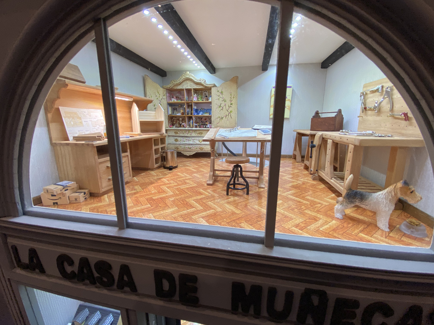 Piezas de una casa de muñecas de la exposición 'Madrid Miniaturas'.