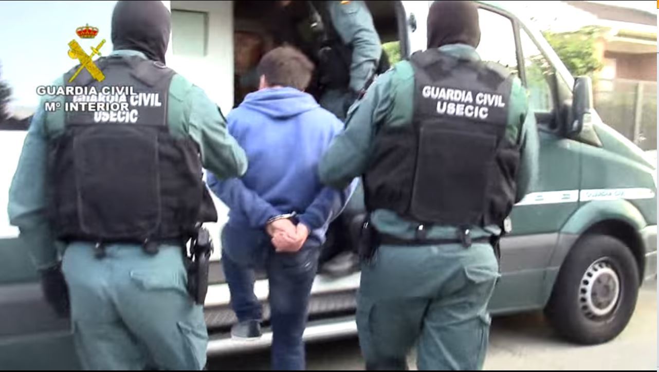 La Guardia Civil desarticula un coro de los Trinitarios en Madrid: 12 detenidos por robos, narcotrfico y organizacin criminal