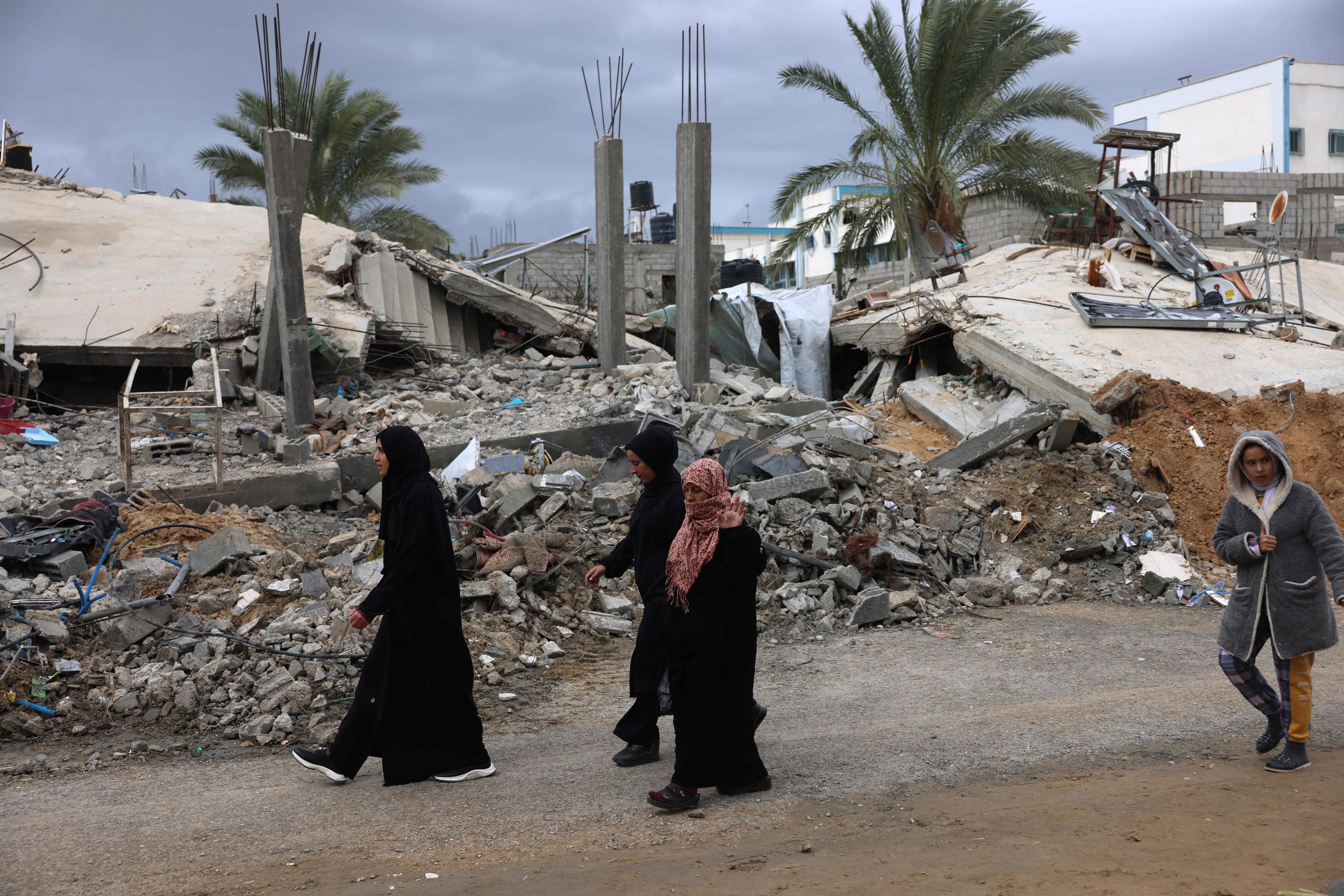 Qatar anuncia que Israel y Hamás prolongan dos días la tregua en Gaza