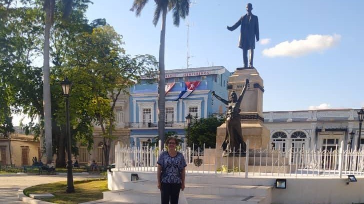 El régimen cubano condena por «desobediencia» a la intelectual de izquierdas que se reunió con Borrell