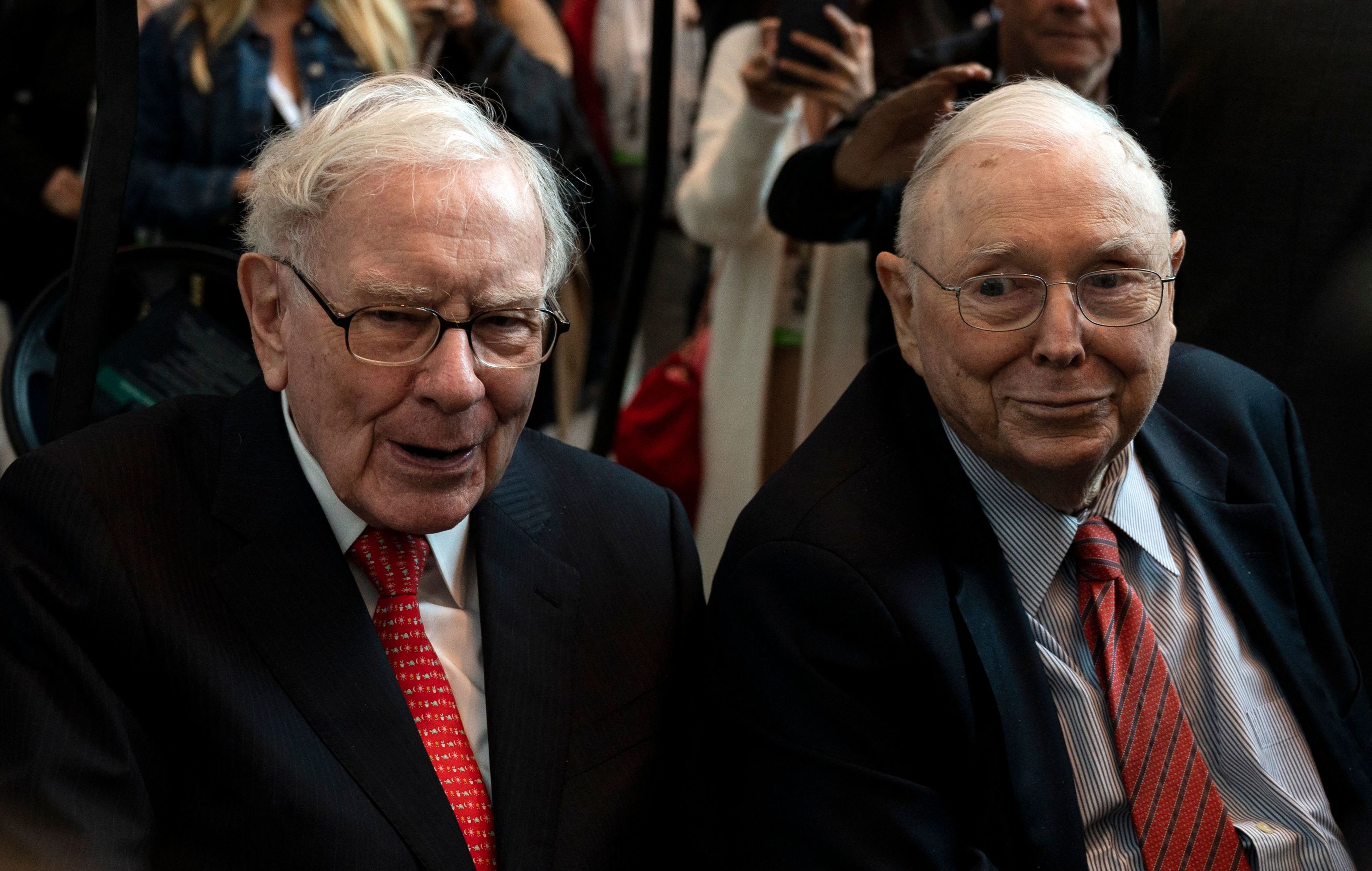 Muere Charlie Munger, mano derecha de Warren Buffett