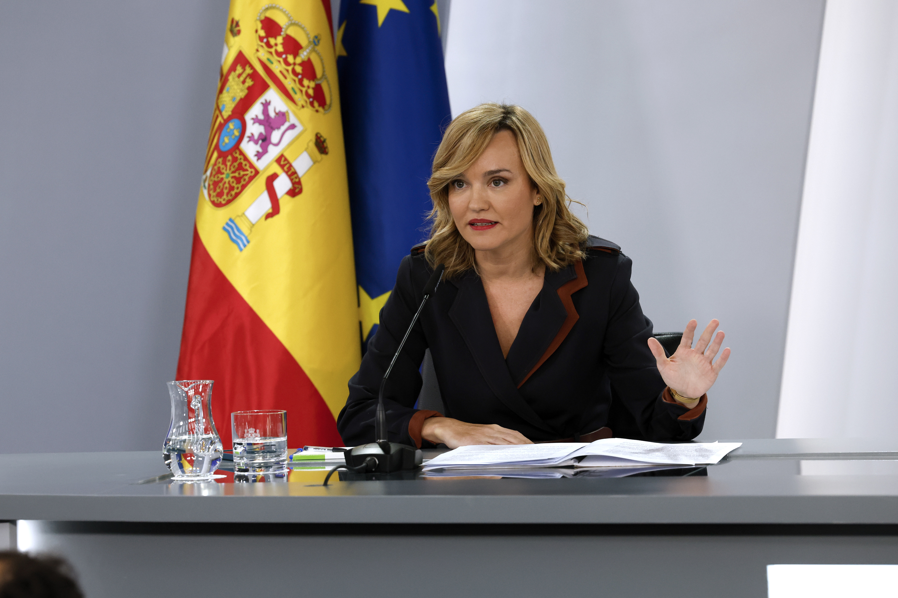 España, un país que «avanza» a toda mecha hacia la   desconfianza general  más «transparente»