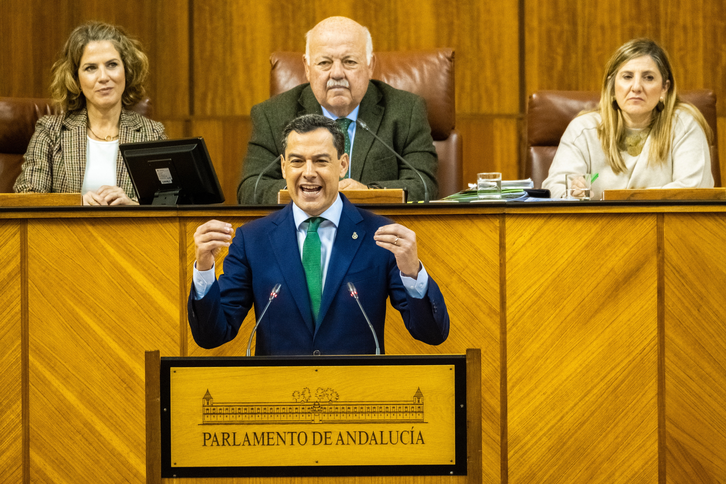 El presidente de la Junta, Juanma Moreno, esta semana en el Parlamento en el debate sobre la comunidad.