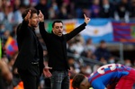 Xavi y Simeone, ante la gran mentira del fútbol