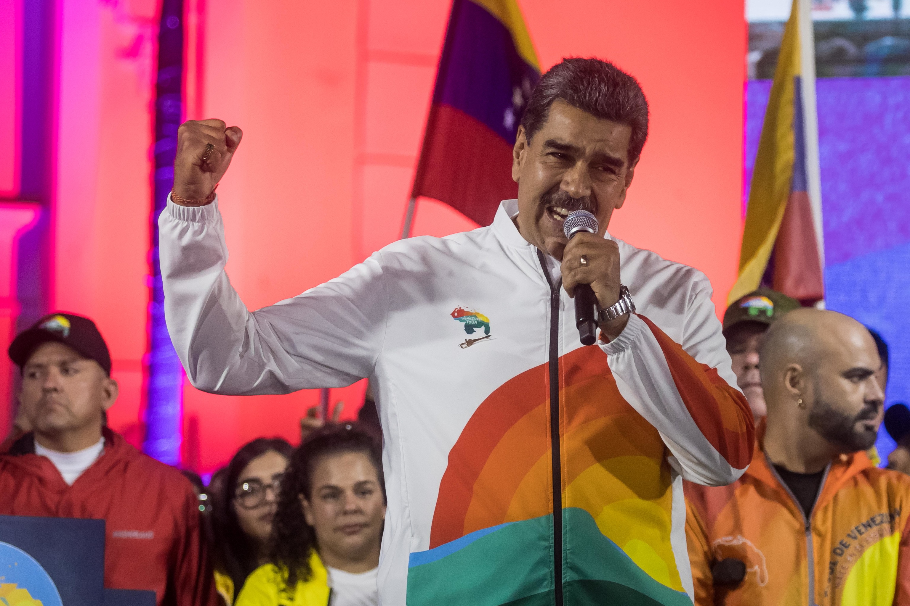 Nicolás Maduro se atribuye una victoria sin credibilidad en la consulta sobre el Esequibo