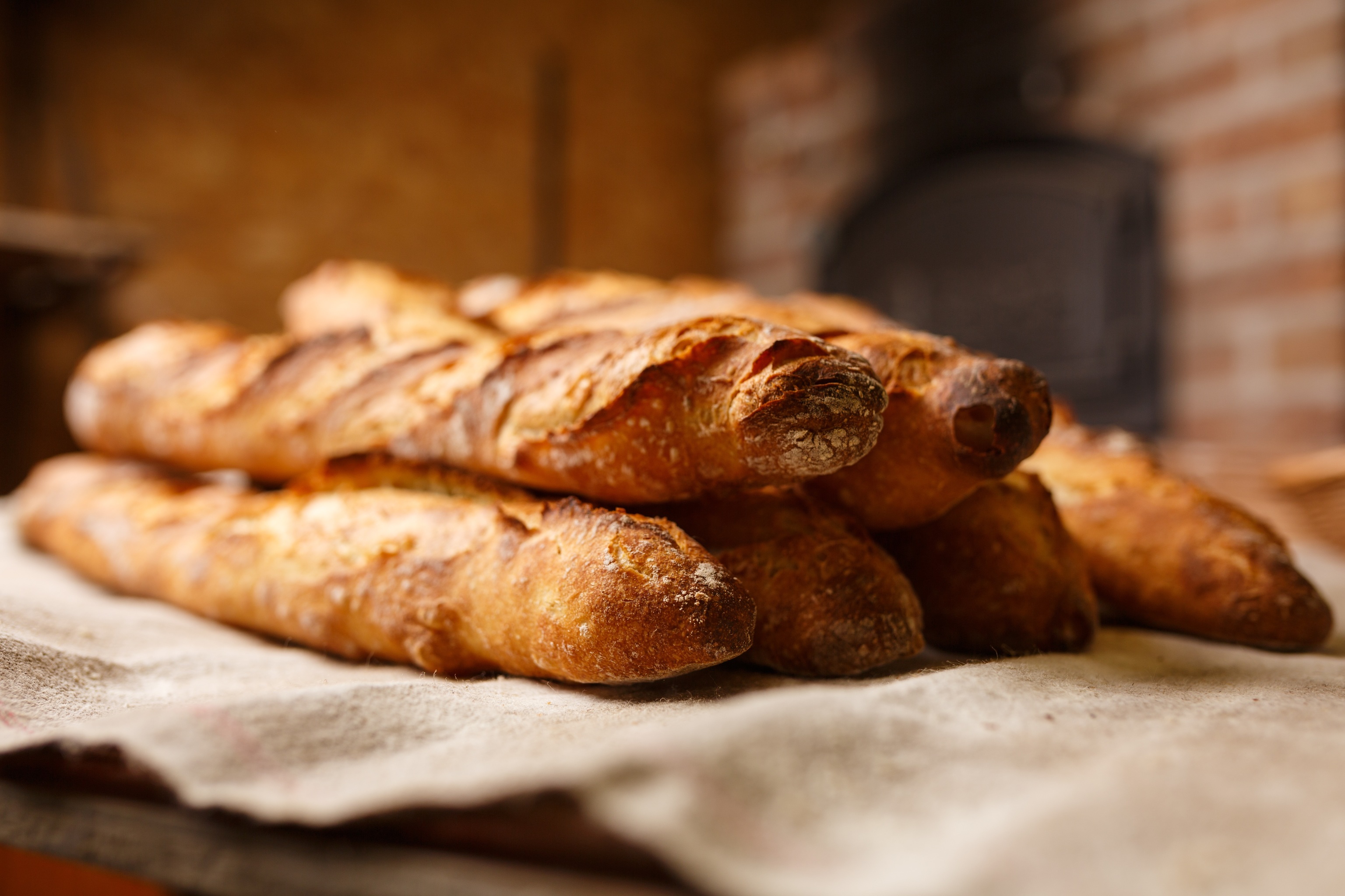 ¿Qué pan es más sano comer, y que además engorda menos?