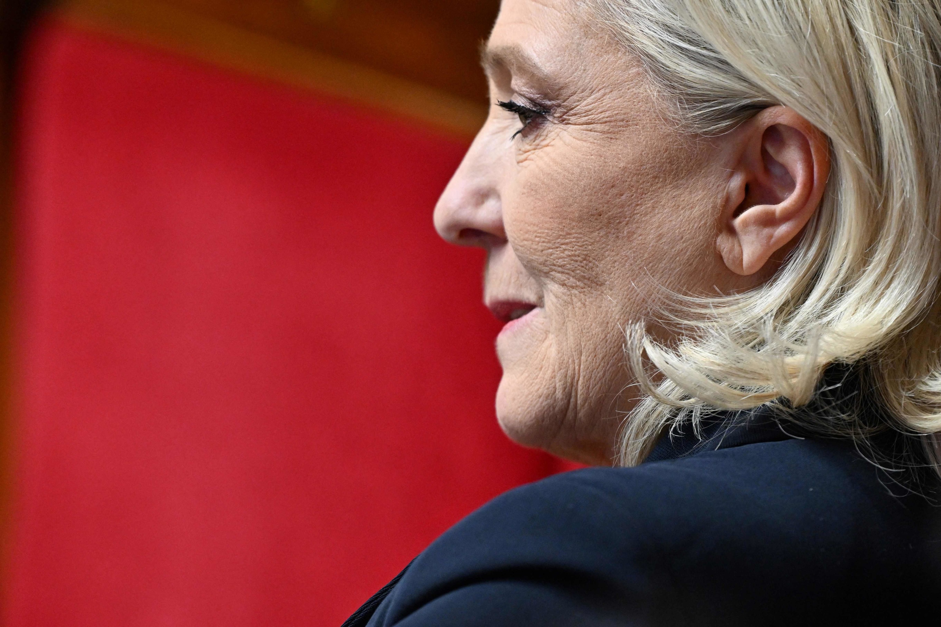 Le Pen, en una sesin en la Asamblea Francesa.