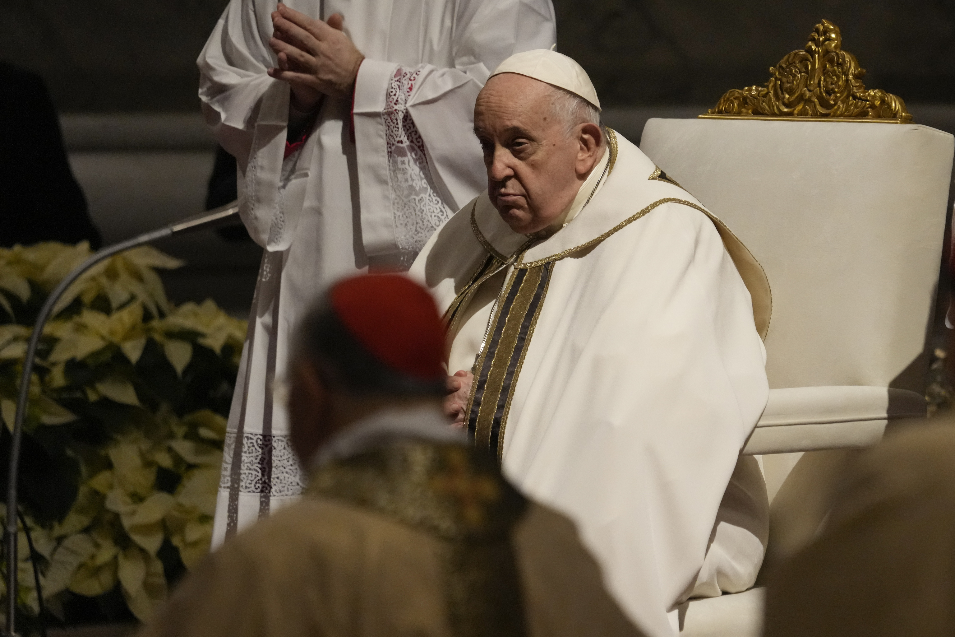 El Papa Francisco preside la Misa de Nochebuena, en la Baslica de San Pedro del Vaticano