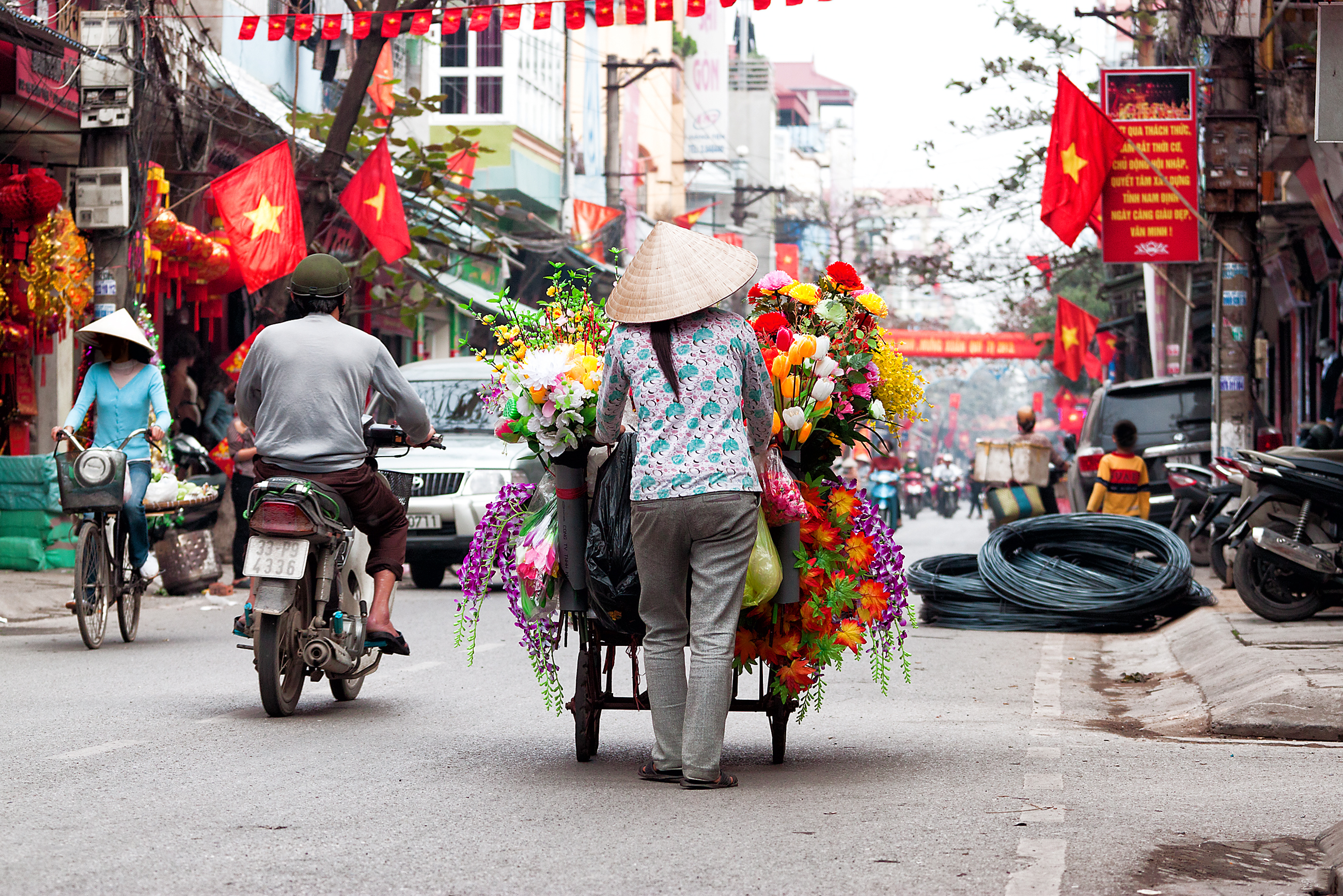 Bulliciosa calle de Hanoi.