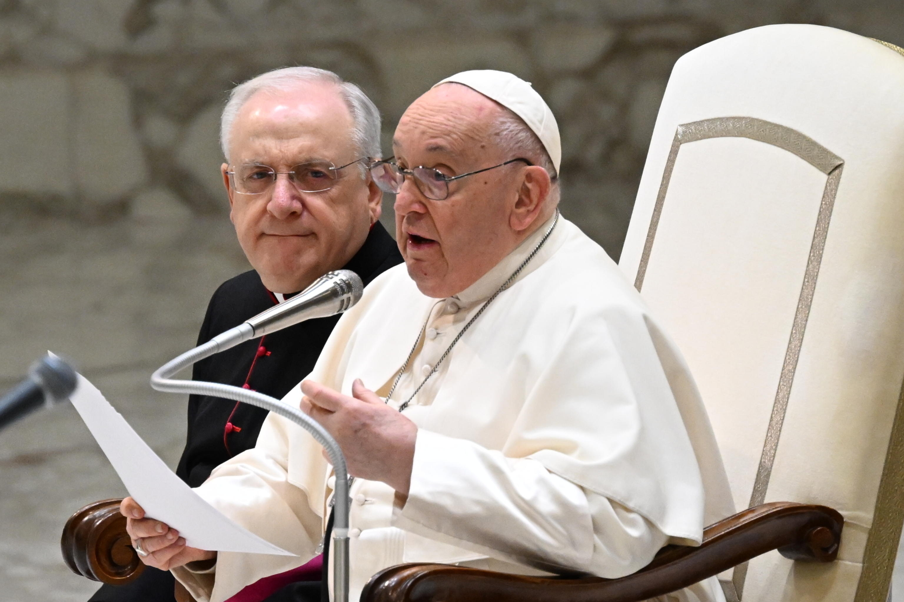 El papa Francisco pronuncia un discurso durante una Audiencia en el Vaticano.