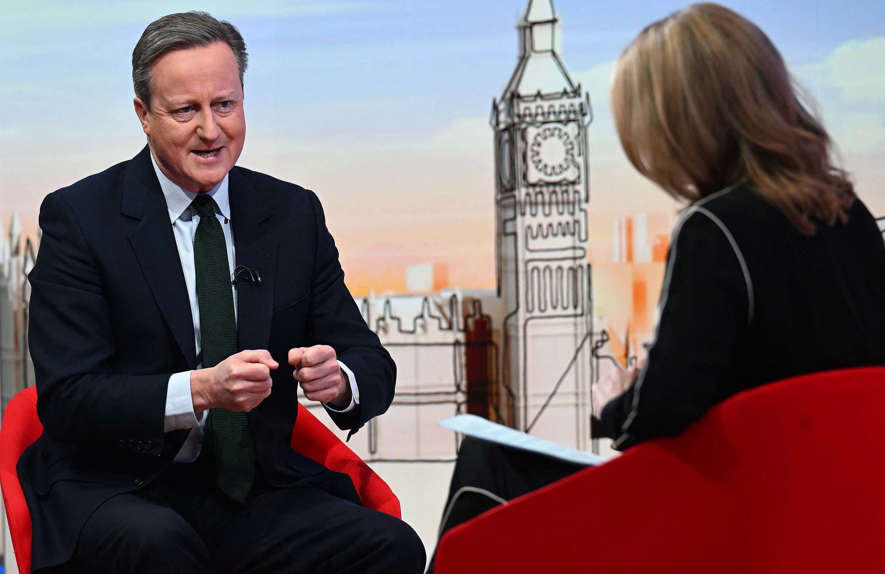 El ministro de Exteriores David Cameron en una entrevista.