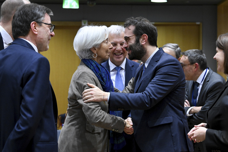 Christine Lagarde y Carlos Cuerpo en el Eurogrupo.
