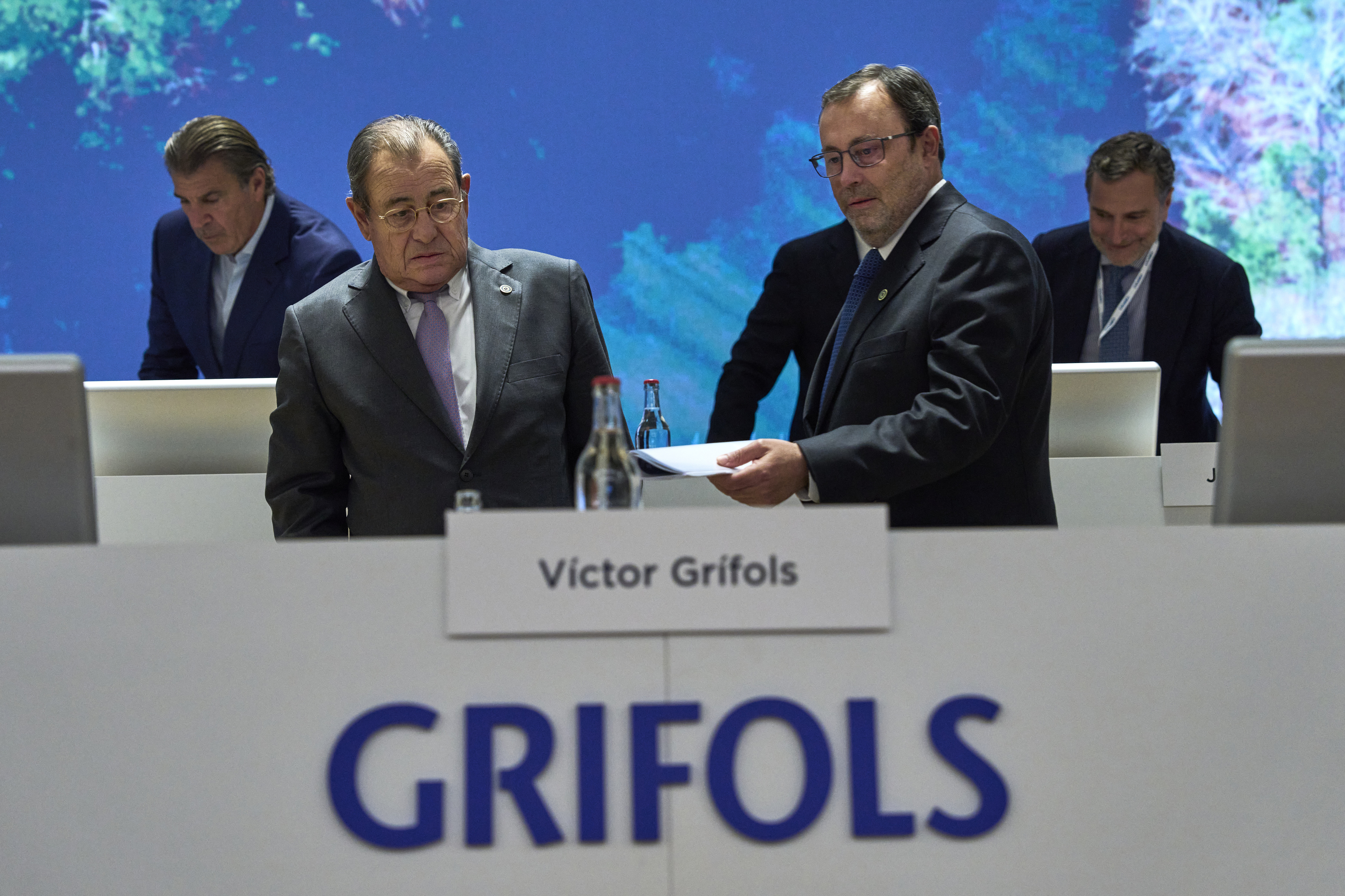 El ex presidente de Grifols, Vctor Grifols durante la junta general de accionistas que la empresa celebr en 2022.