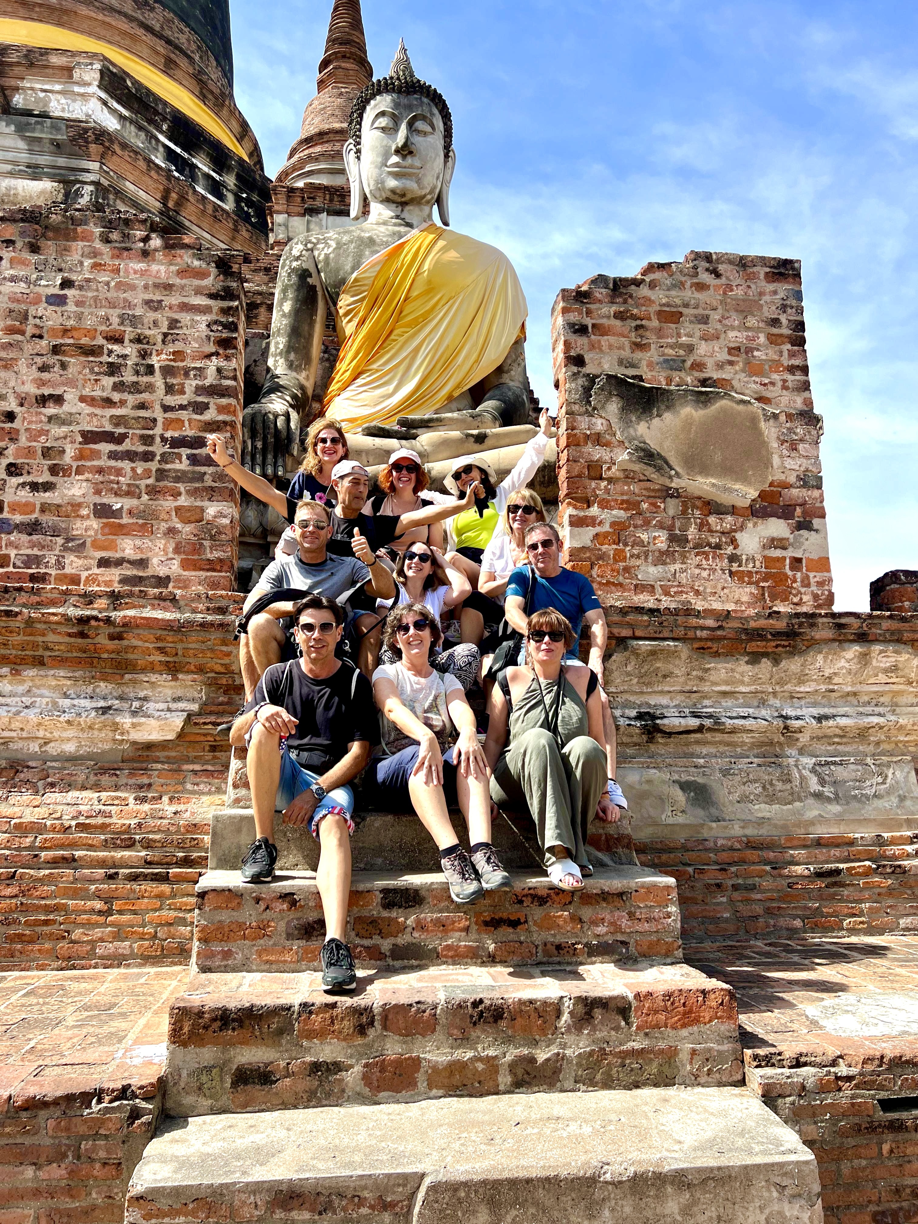 Un grupo de viajeros de Huakai en Tailandia.