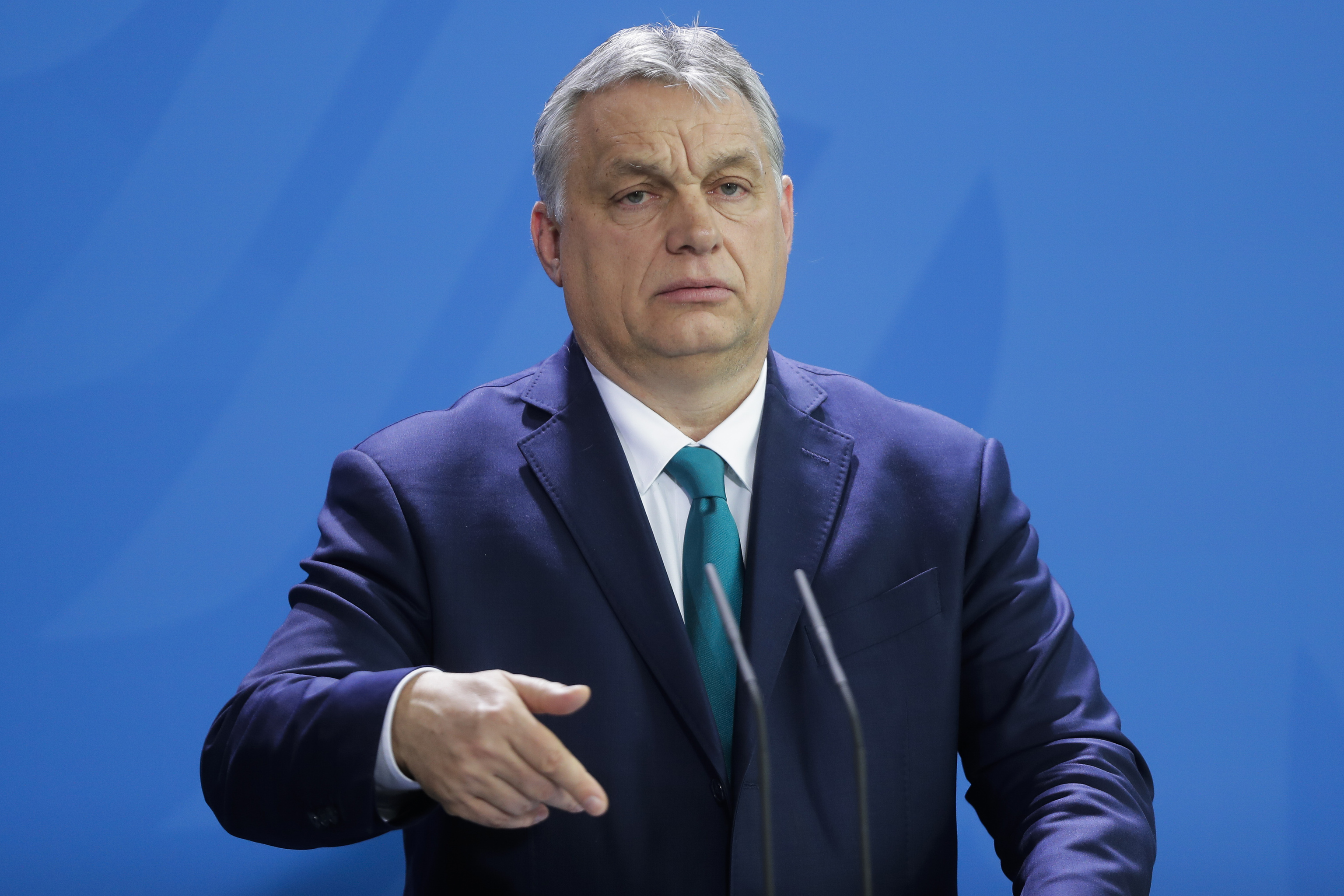 Orban confirma a Stoltenberg que Hungría apoya la adhesión de Suecia a la OTAN