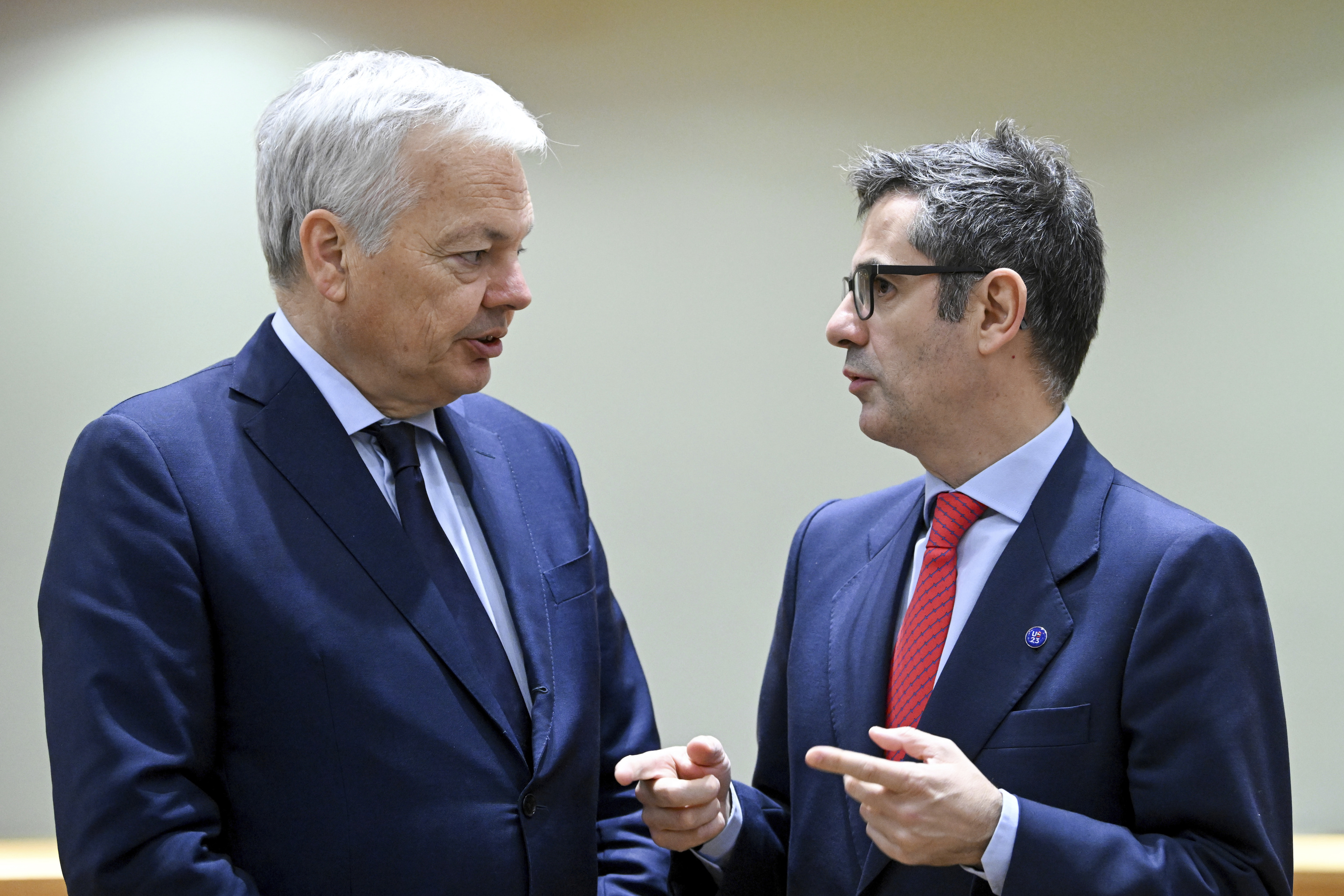 Didier Reynders y Flix Bolaos, durante un encuentro en Bruselas el pasado diciembre.