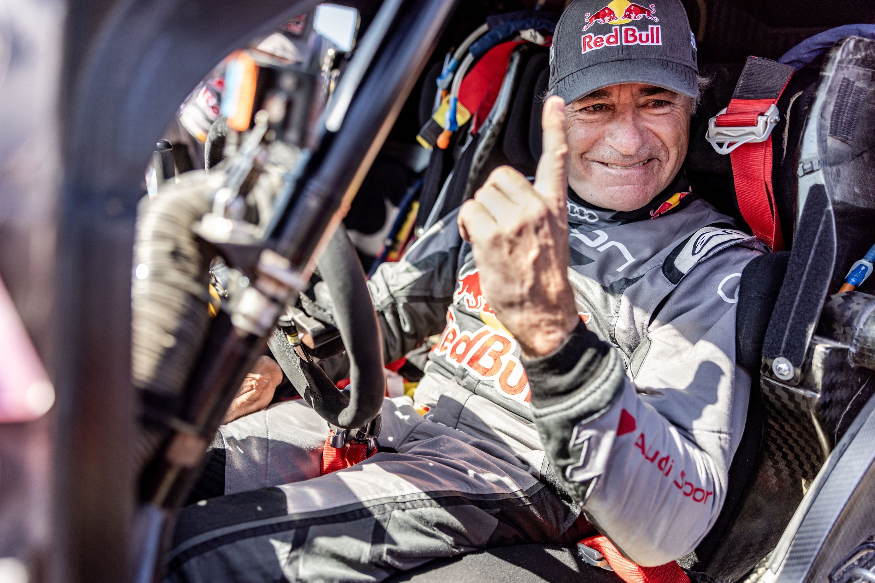 Carlos Sainz tras ganar su cuarto Rally Daqar, en 2024