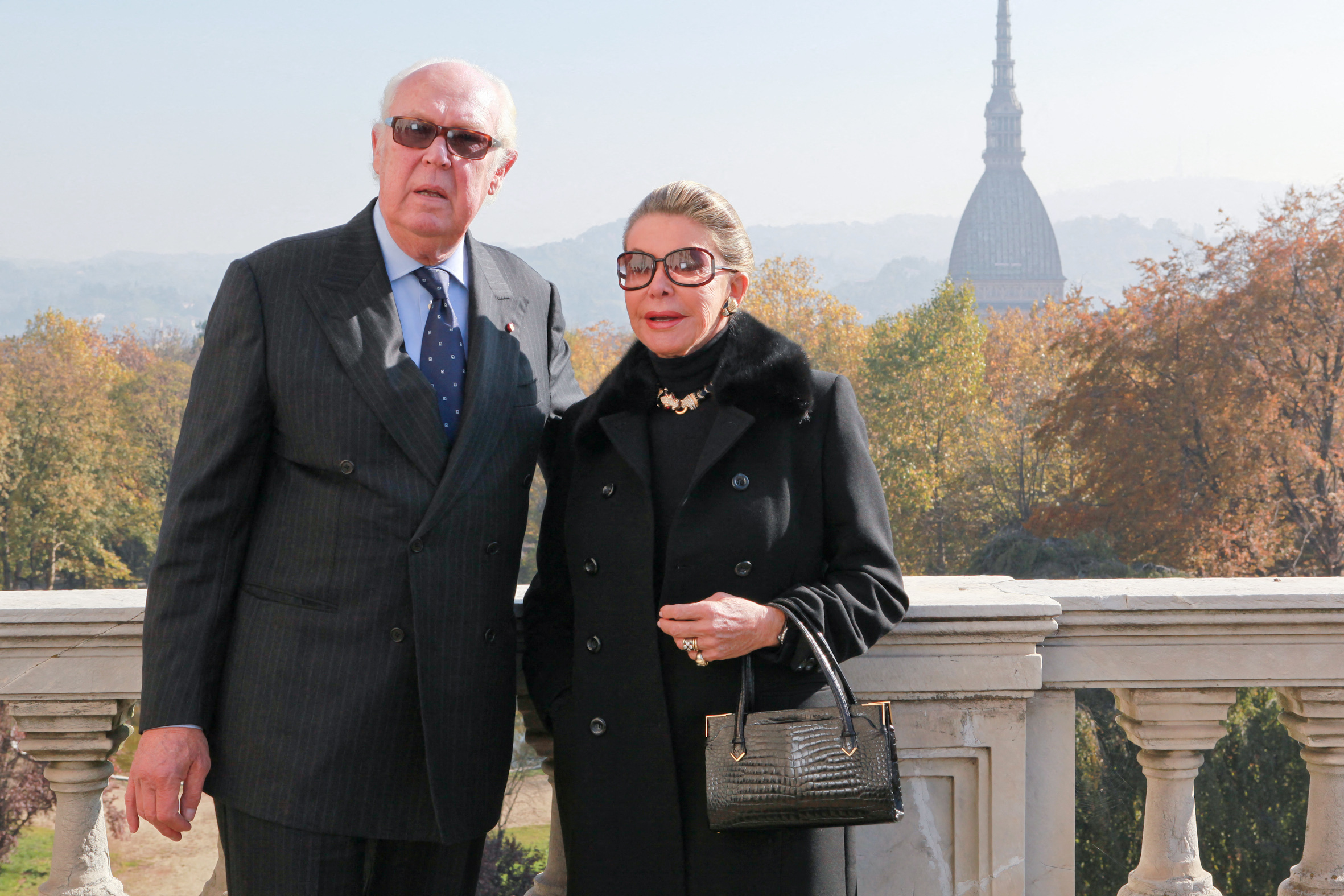Vittorio Emanuelle de Saboya junto a su esposa Marina Doria en 2010