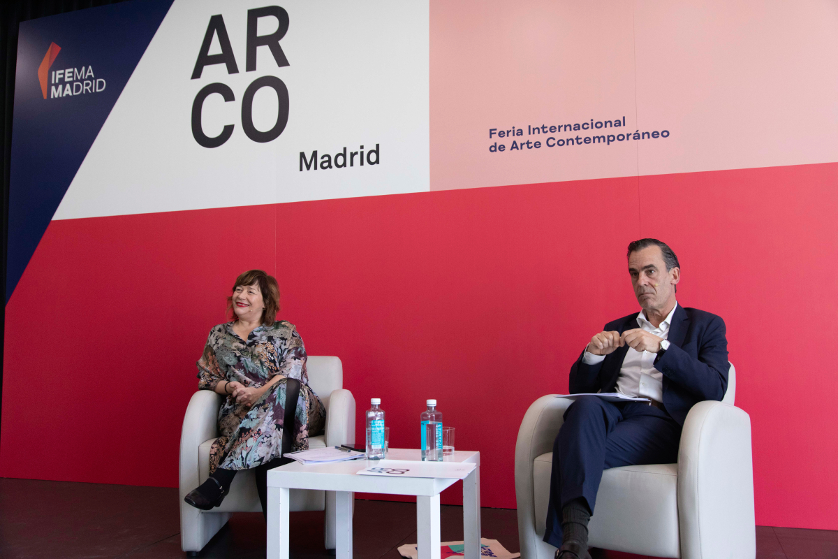 El Círculo de Bellas Artes albergó ayer la presentación de esta edición de ARCOmadrid, que corrió a cargo de Maribel López, directora de la feria, y Juan Arrizabalaga, director general de Ifema Madrid.