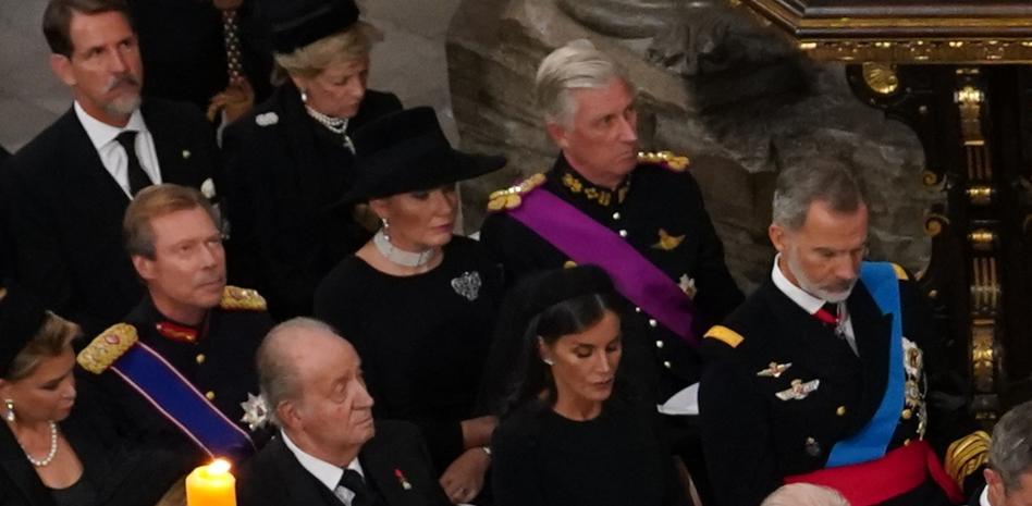 Los Reyes en el funeral de Isabel II