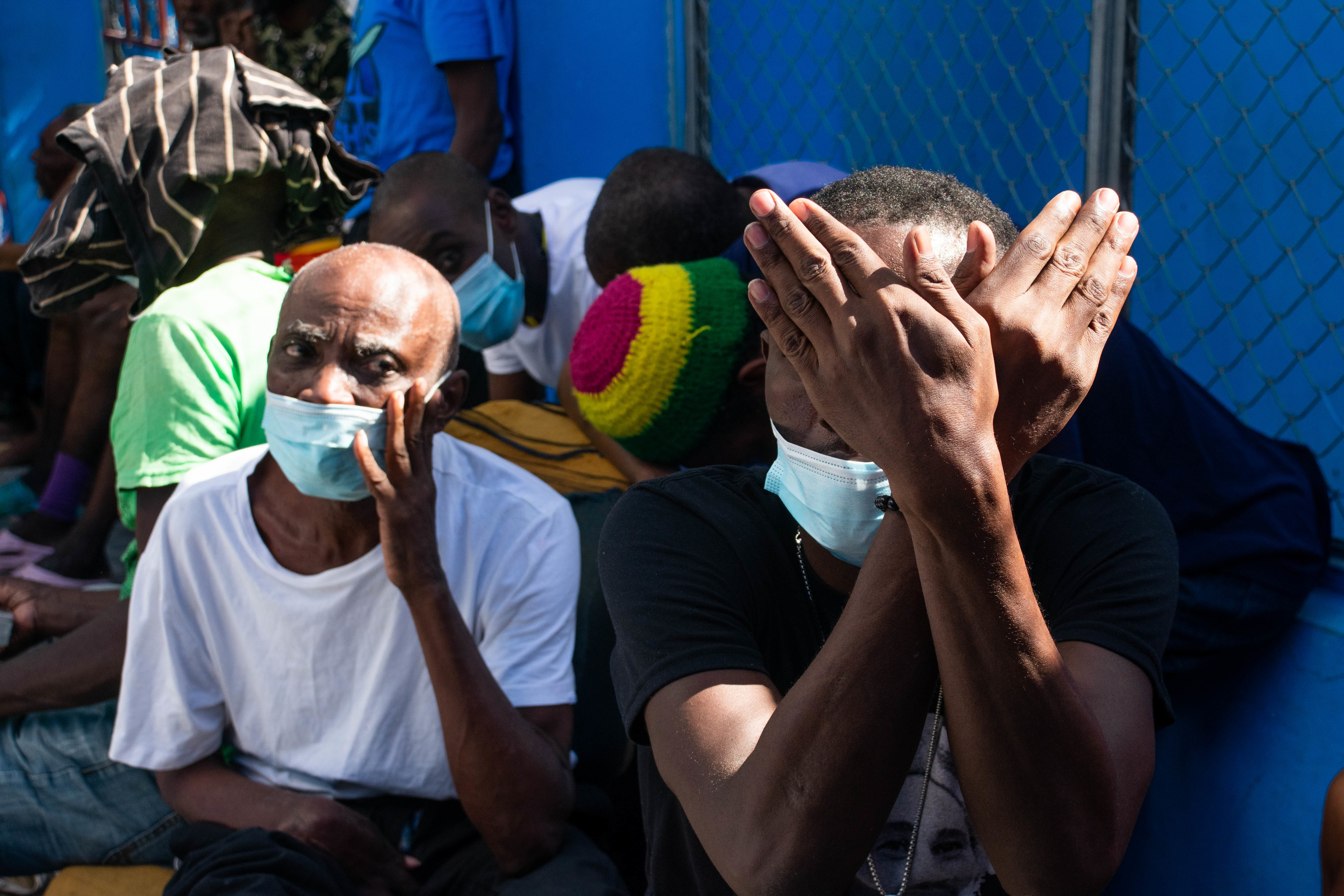 Estado de emergencia y toque de queda en Haití tras el asalto y liberación de dos prisiones