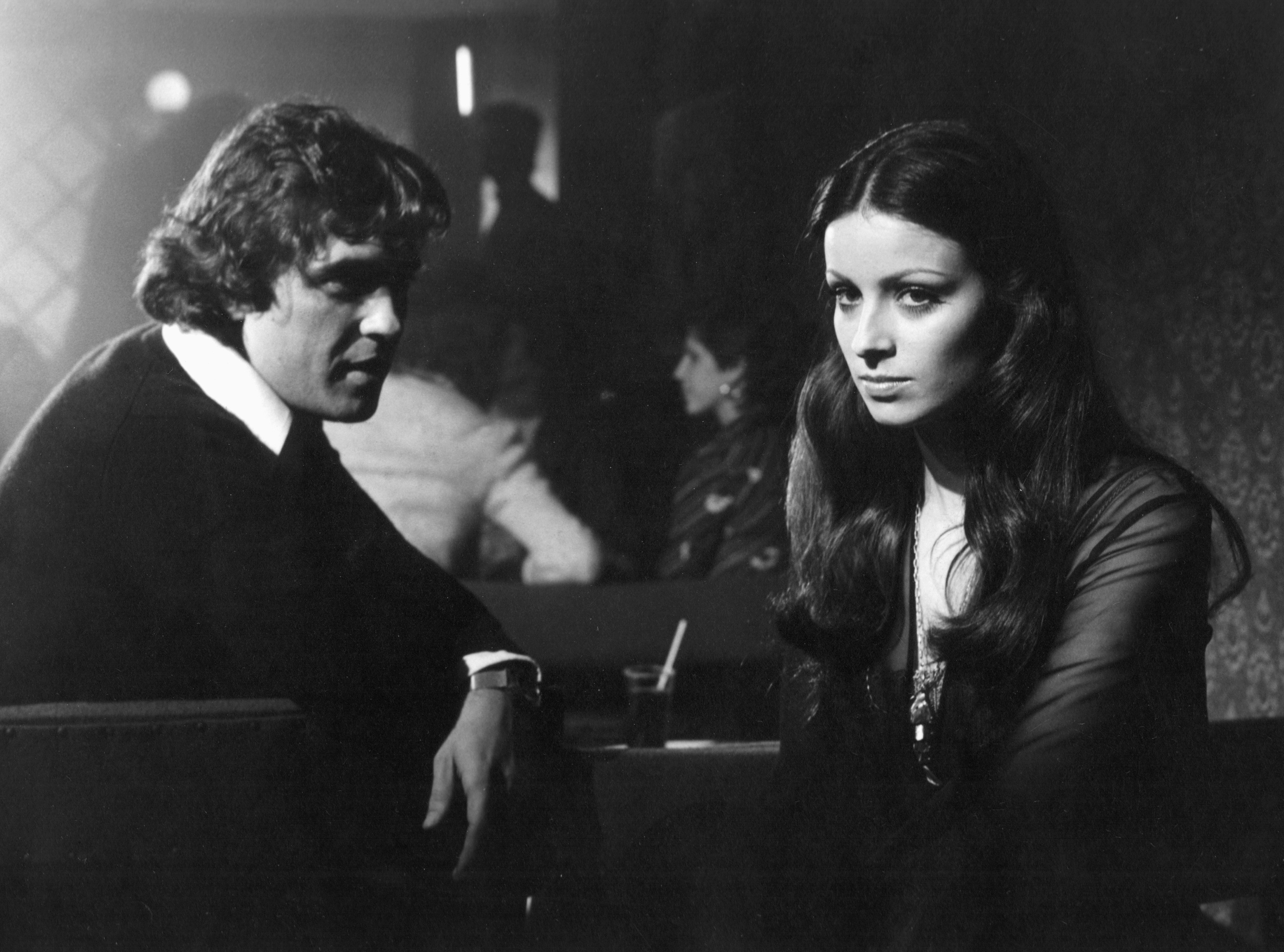Con Patxi Andin en la pelcula 'La otra alcoba' (1976).