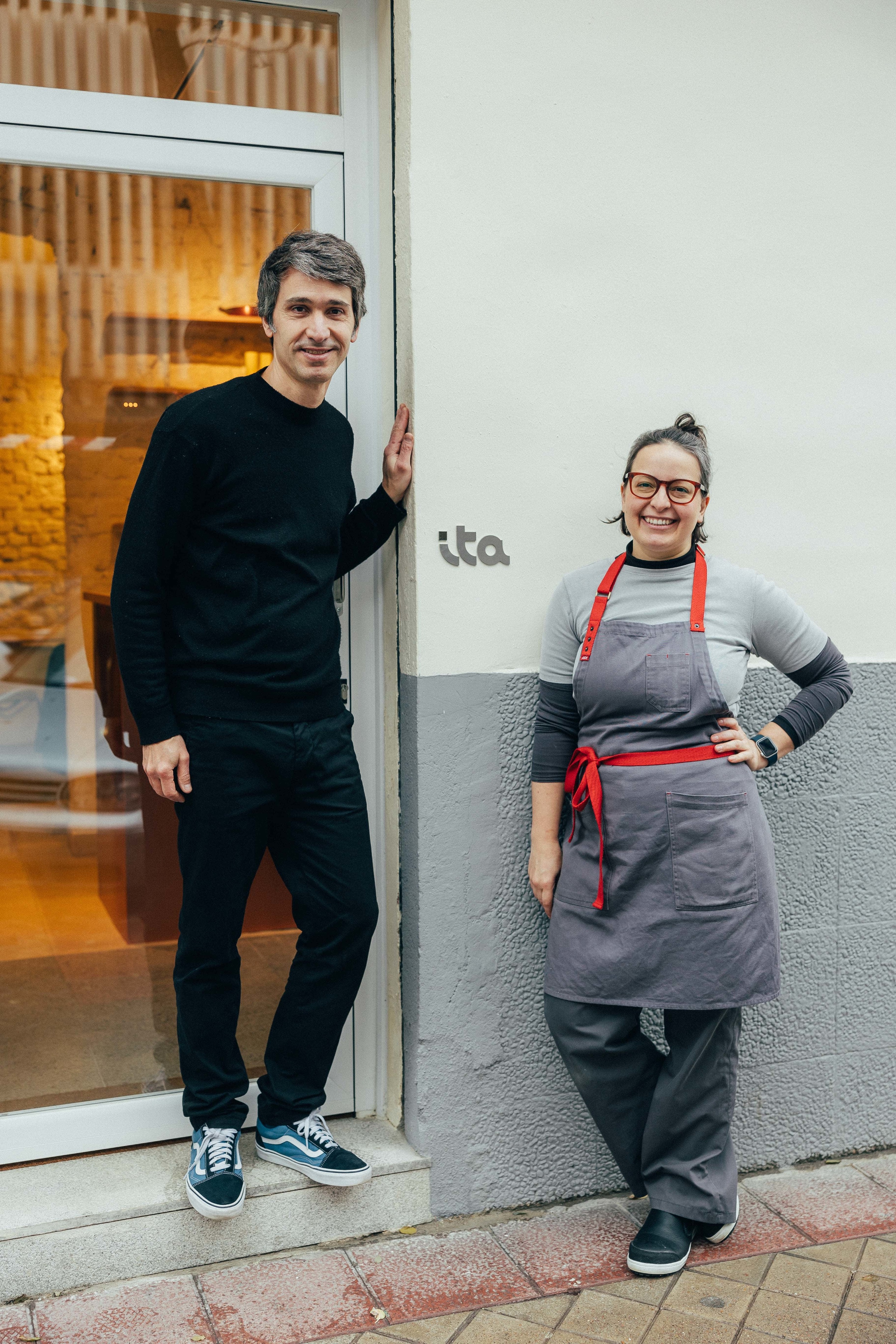 Mariela Fernndez Brandt y William Lamas, cocinera y sumiller, de Ita Madrid.