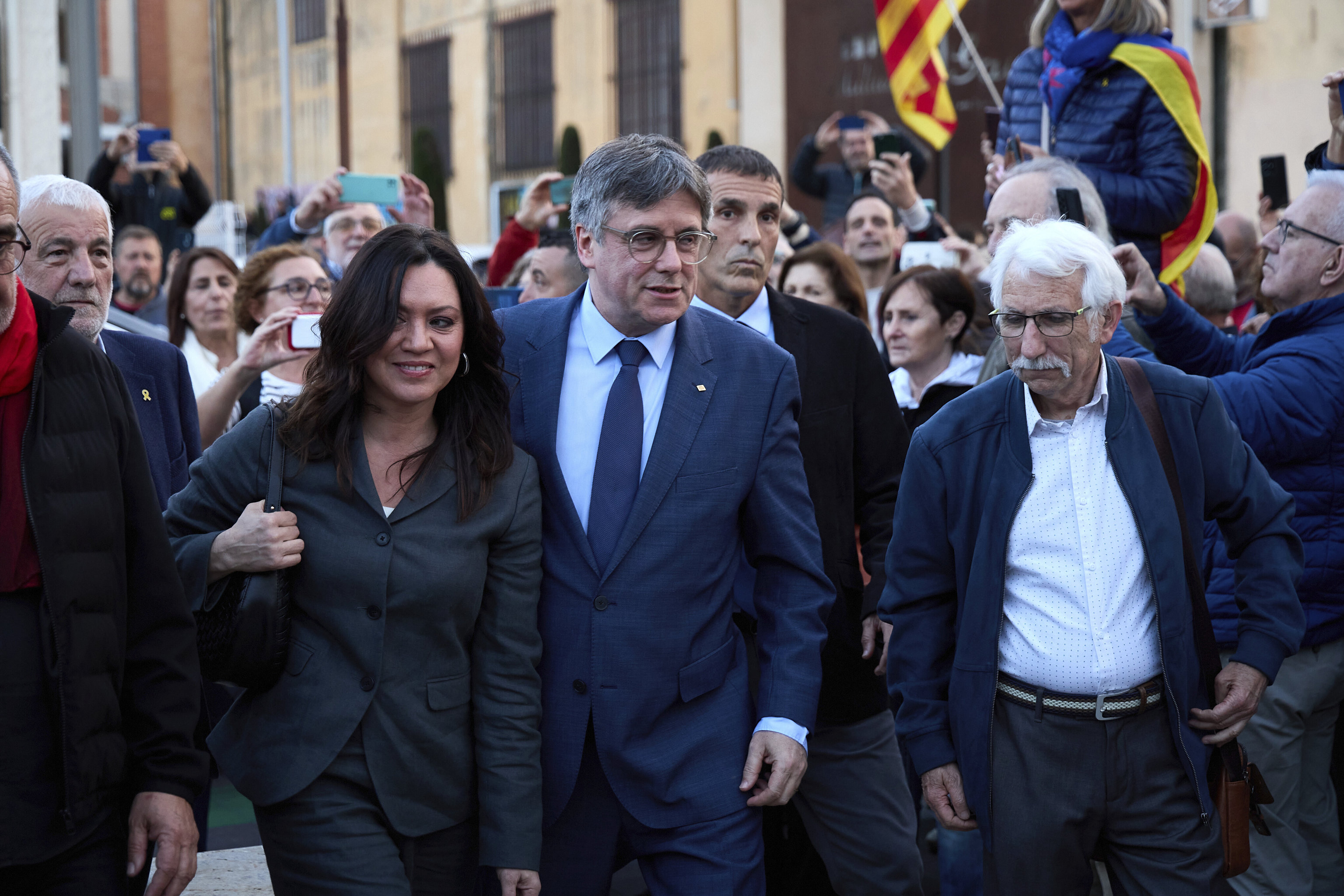 Marcela Topor y Carles Puigdemont
