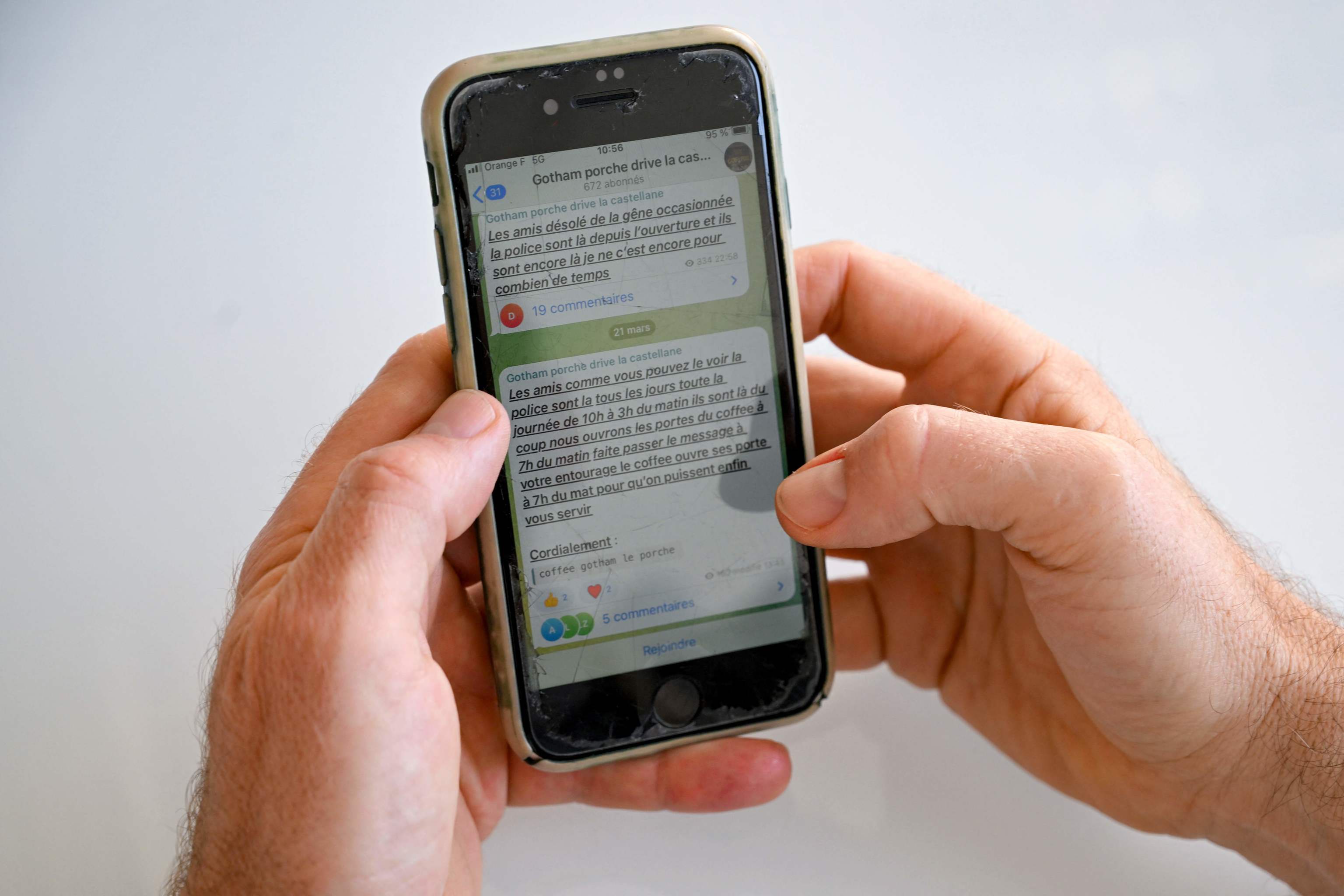 Captura de un usuario de Telegram con su smartphone.