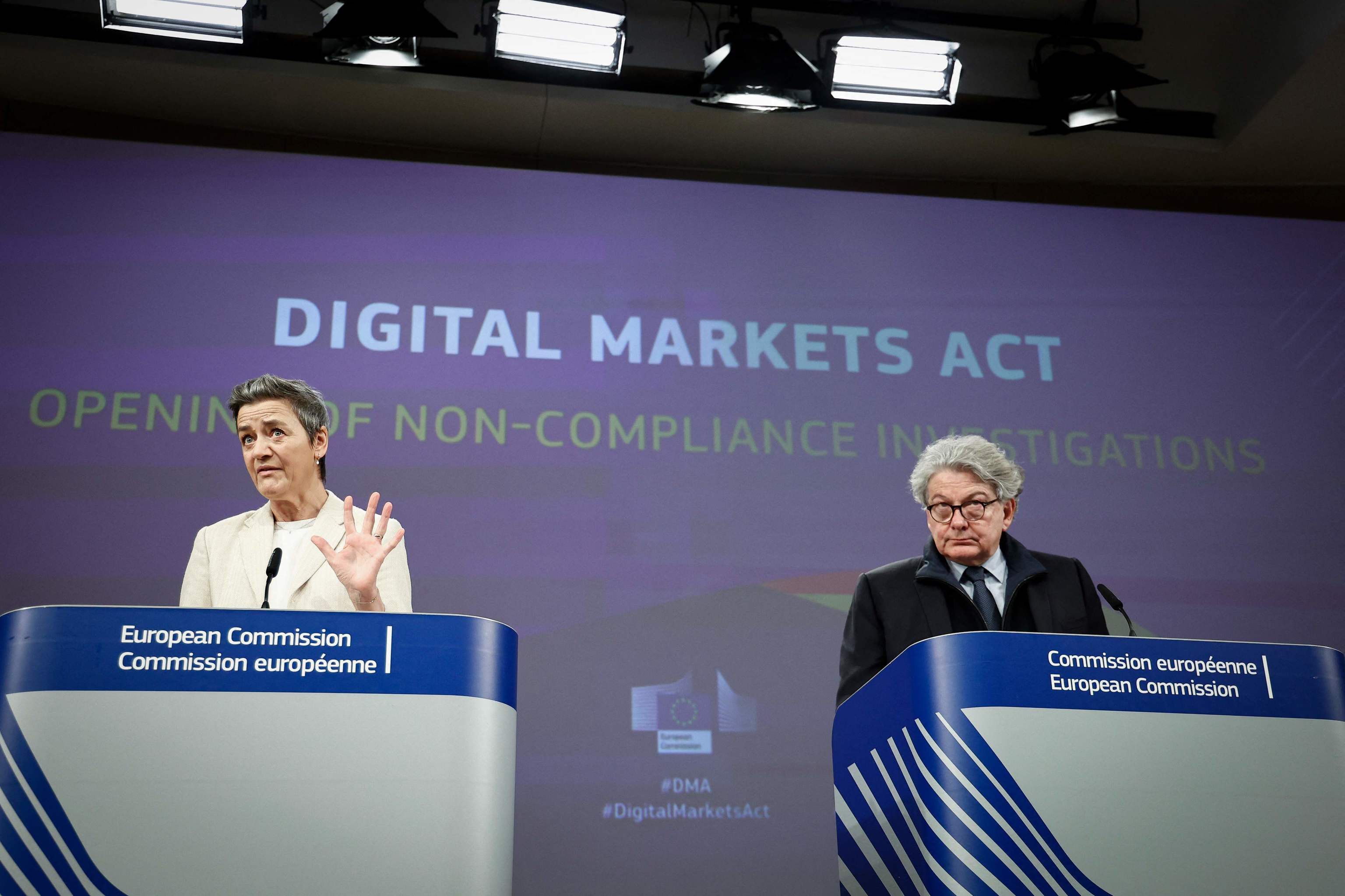 Bruselas investiga a Alphabet, Meta  y Apple por violar la directiva de mercados digitales