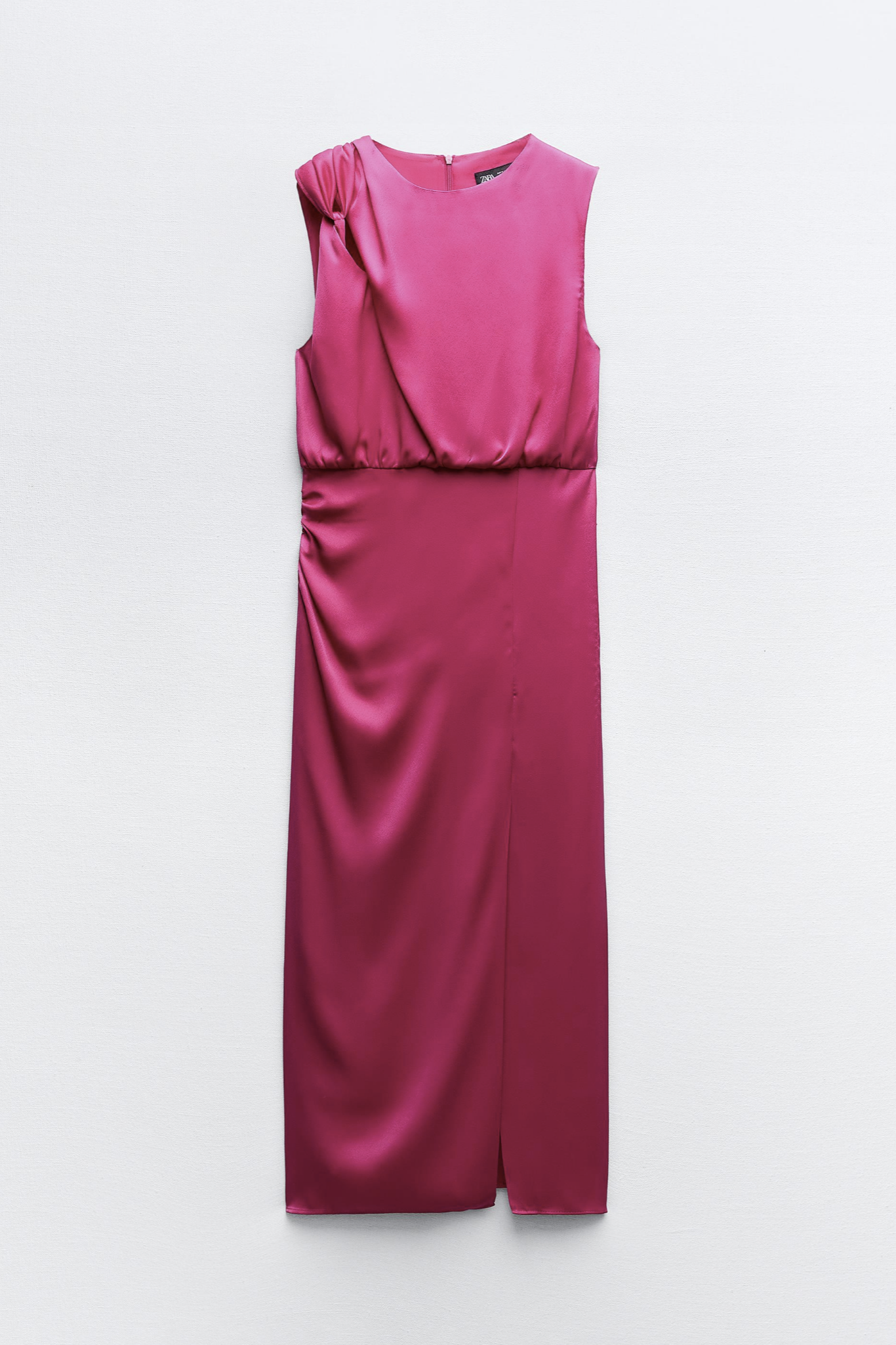 Los mejores vestidos de fiesta de Zara de color fucsia de esta primavera para cada tipo de cuerpo