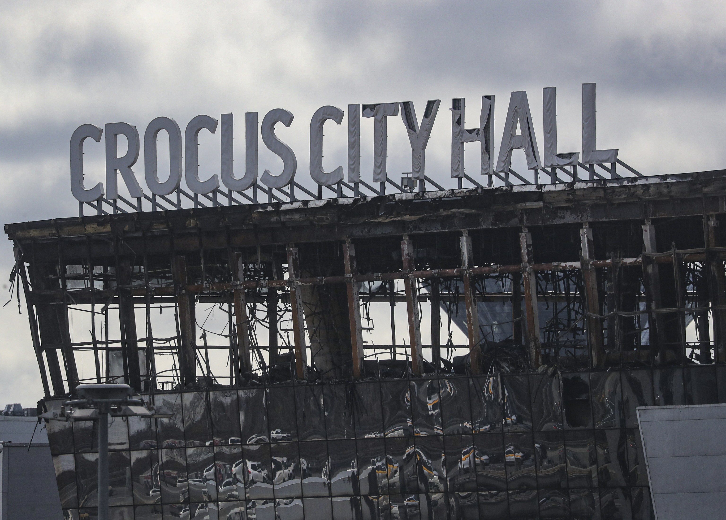 El edificio Crocus City Hall, incendiado por los terroristas que perpetraron la masacre en Mosc.