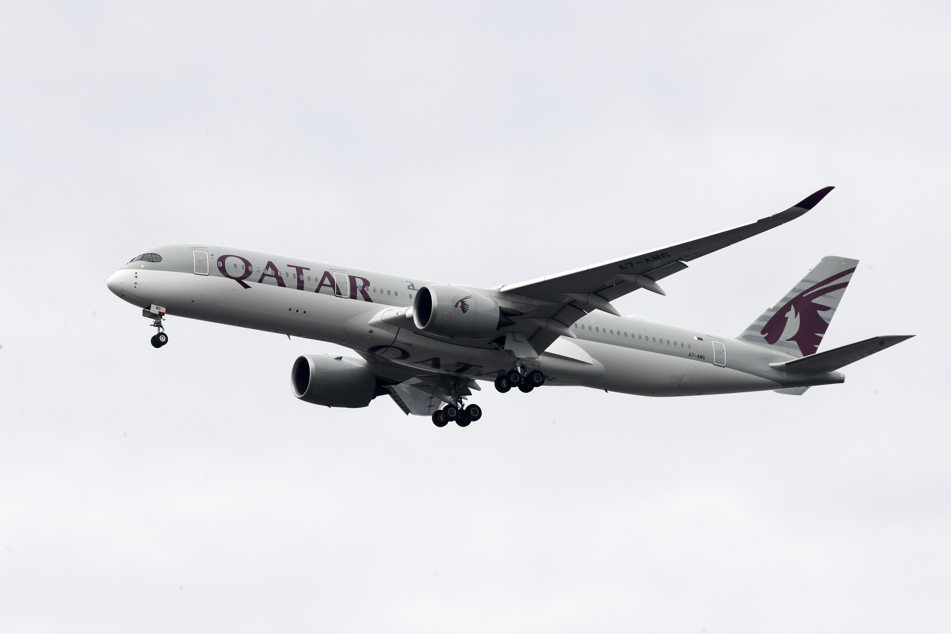 La Justicia australiana desestima una demanda interpuesta por varias pasajeras de Qatar Airways a las que obligaron a hacerse exámenes ginecológicos tras encontrar a un recién nacido en un lavabo del aeropuerto