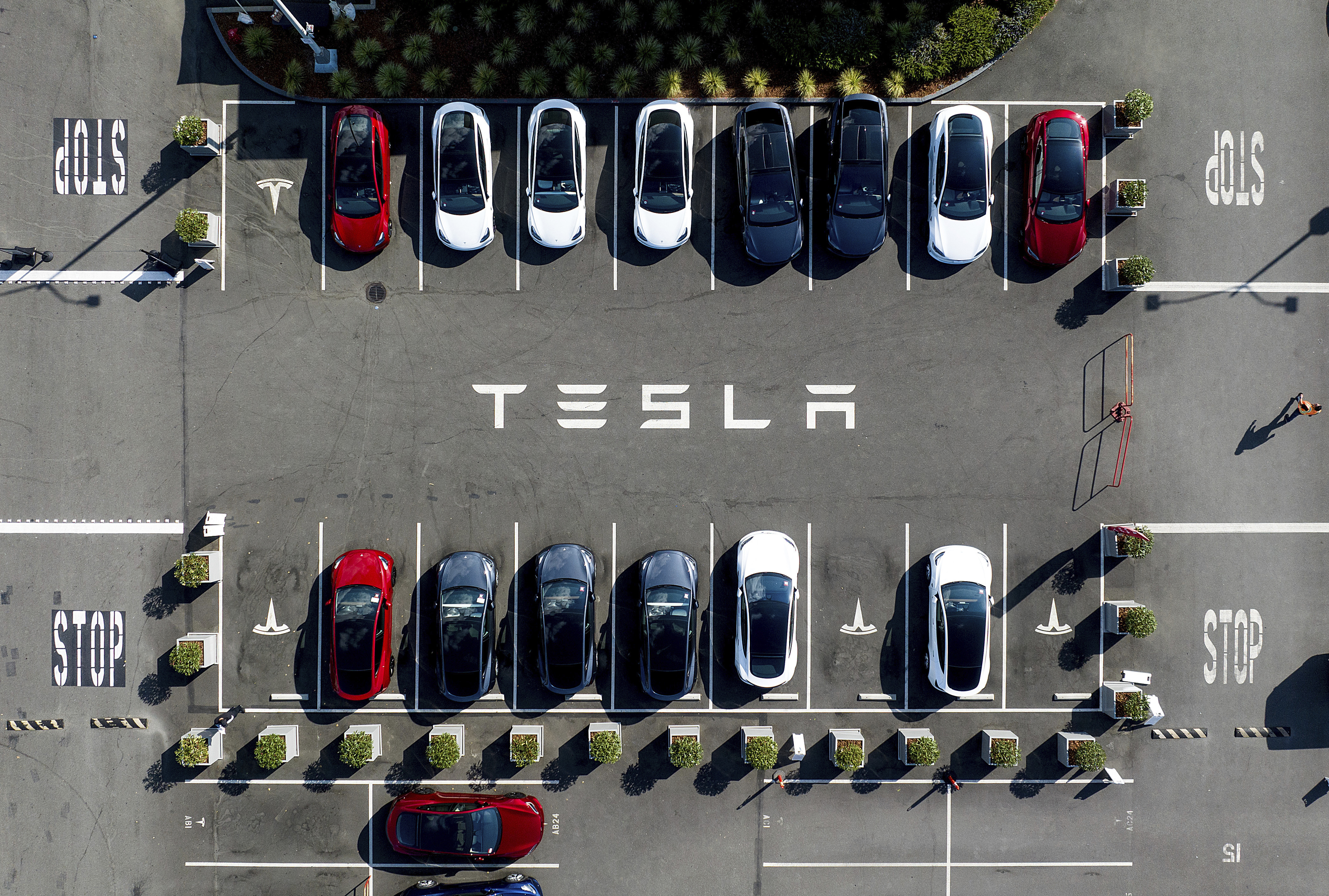 Vehculos de Tesla en un aparcamiento de la compaa en Fremont (Texas)