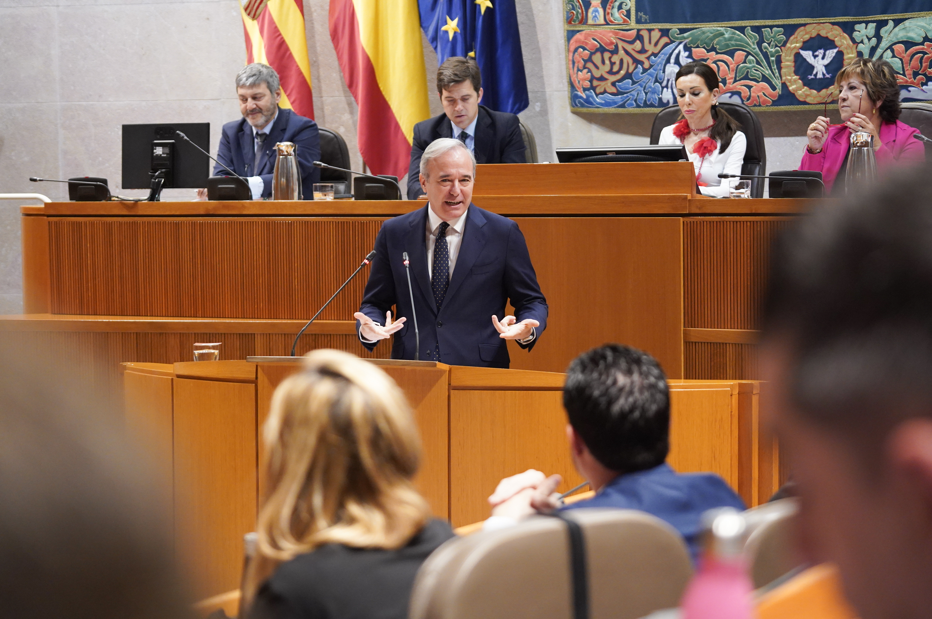 Azcón reitera su "inamovible" rechazo al trasvase del agua del Ebro ante la petición del PP catalán: "En Aragón no sobra ni una gota de agua"