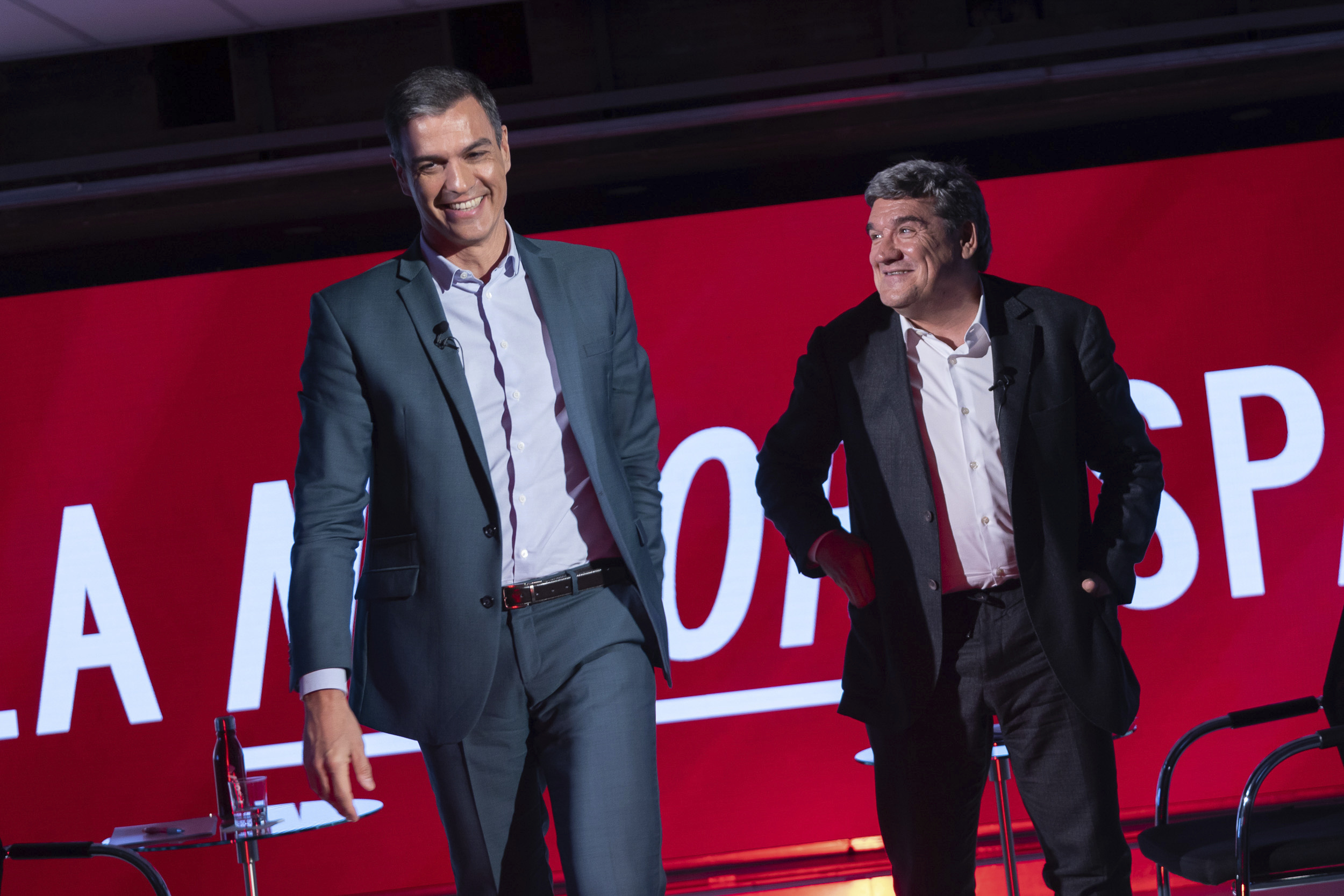 Pedro Snchez y Jos Luis Escriv en la sede del PSOE durante la campaa electoral del pasado junio
