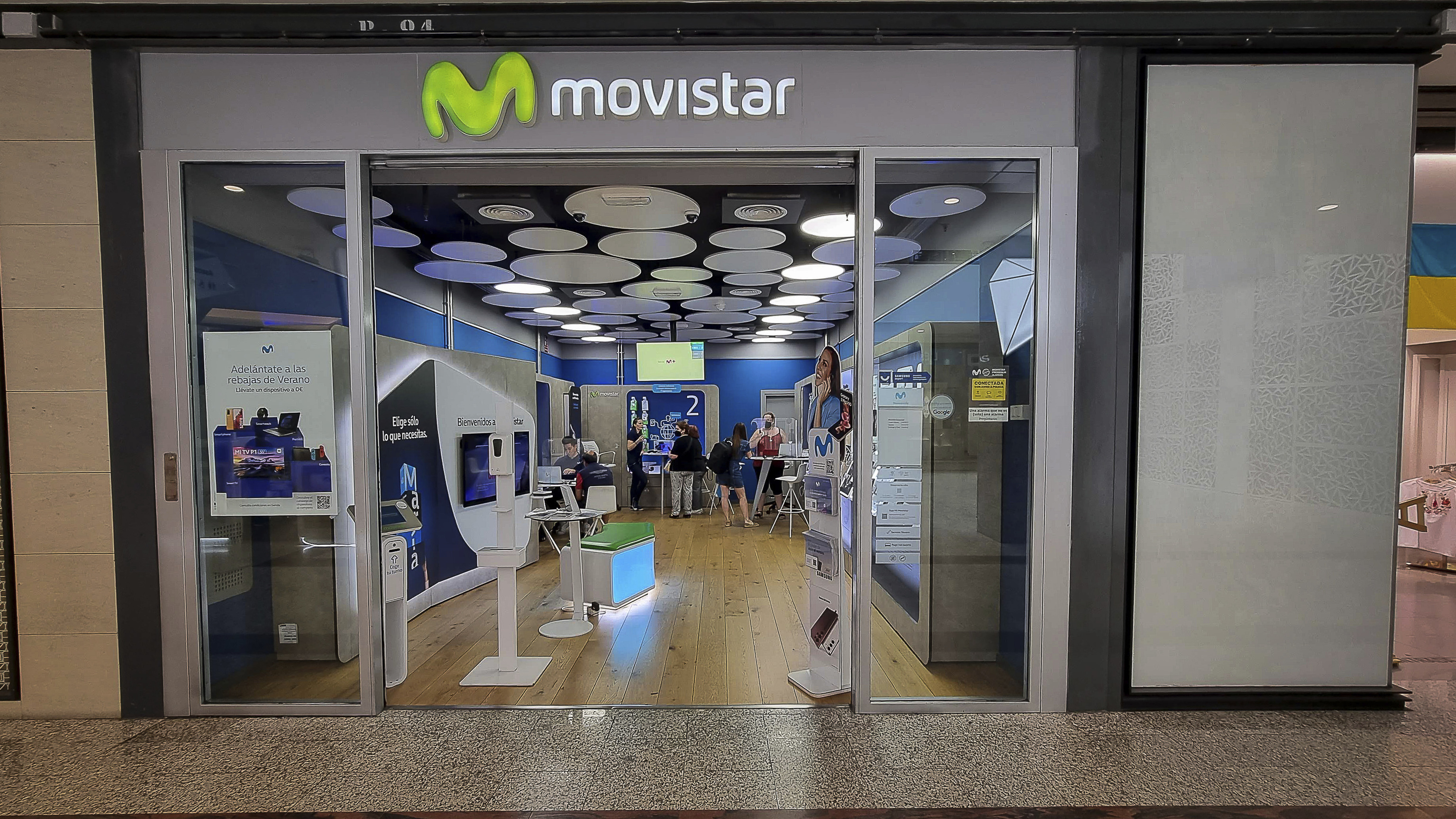 Movistar recrudece la batalla por la factura electrónica con nuevas tarifas para autónomos
