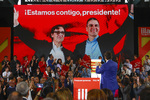 El PSC explota la victimización en el arranque de campaña del 12-M: "¡Con Sánchez hasta la muerte!"