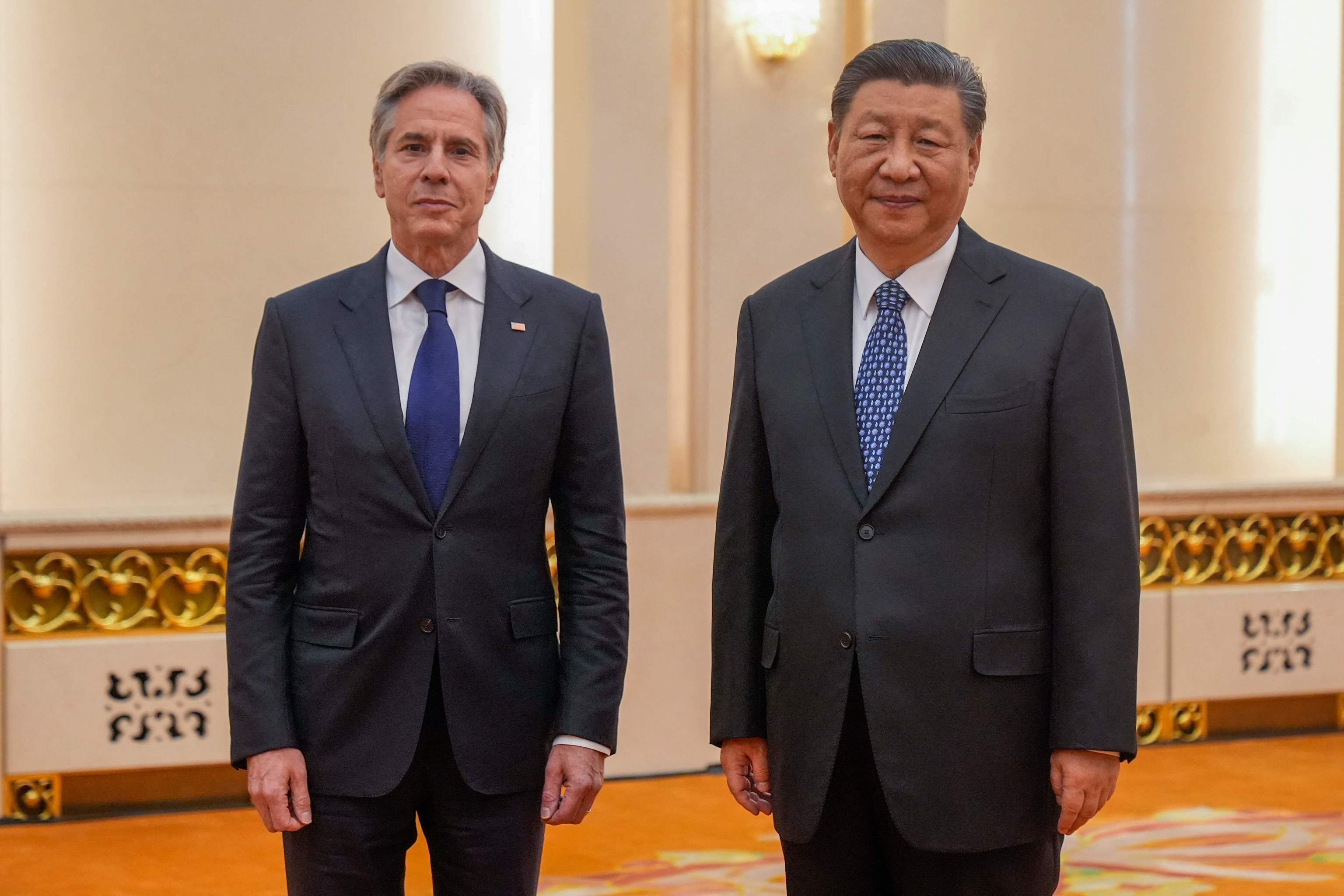 Antony Blinken junto a Xi Jinping, en Pek�n.