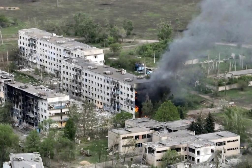 Rusya, Ukrayna'nın doğusundaki Oçertine kasabasının ele geçirildiğini duyurdu