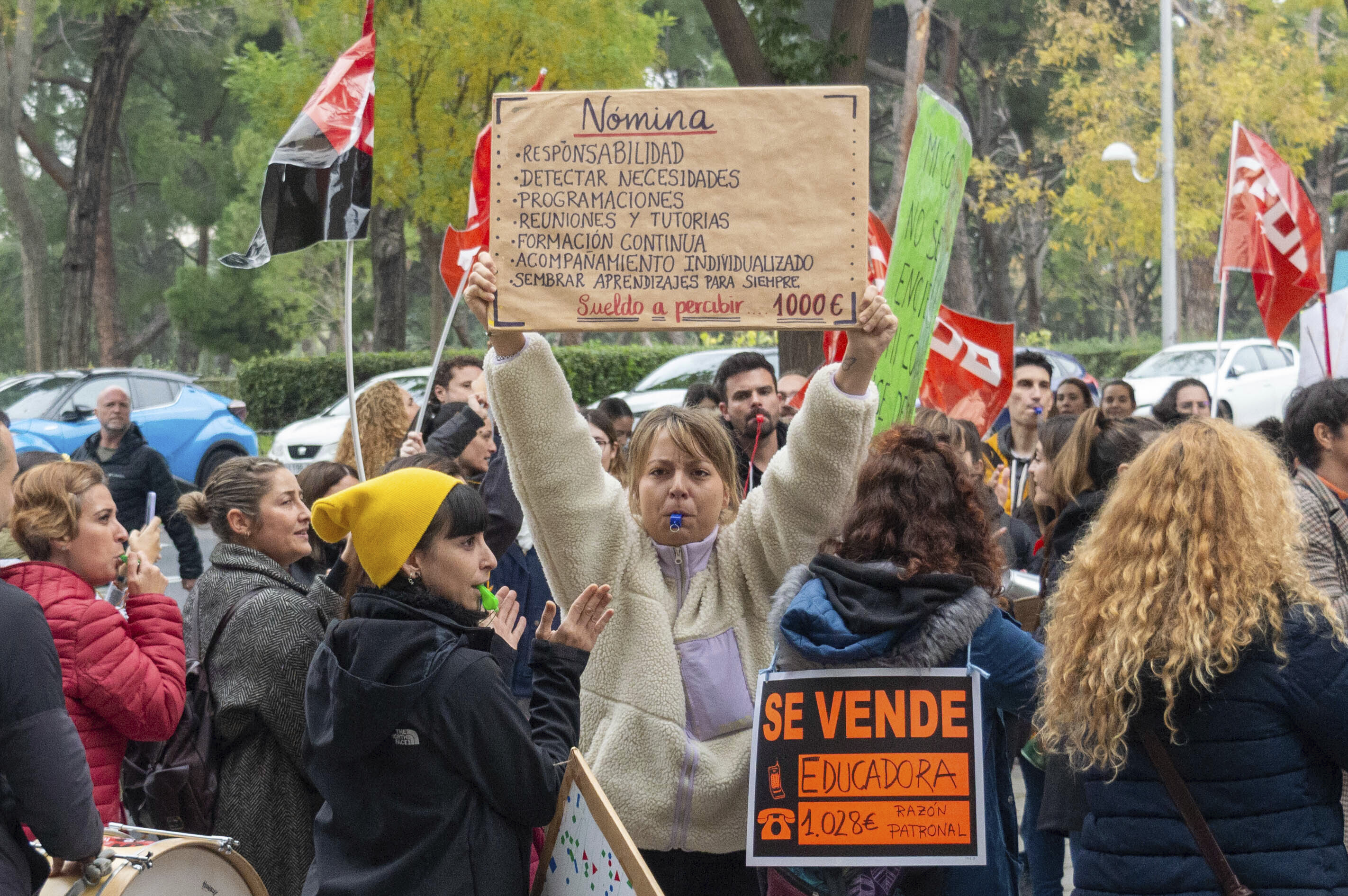 Profesores y estudiantes de la enseñanza pública van hoy a la huelga en ...