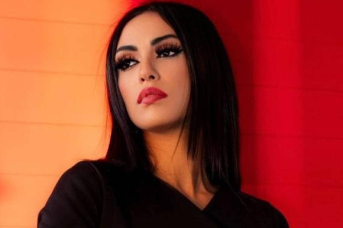 La influencer Siu, en la UCI con una herida profunda en el pecho tras